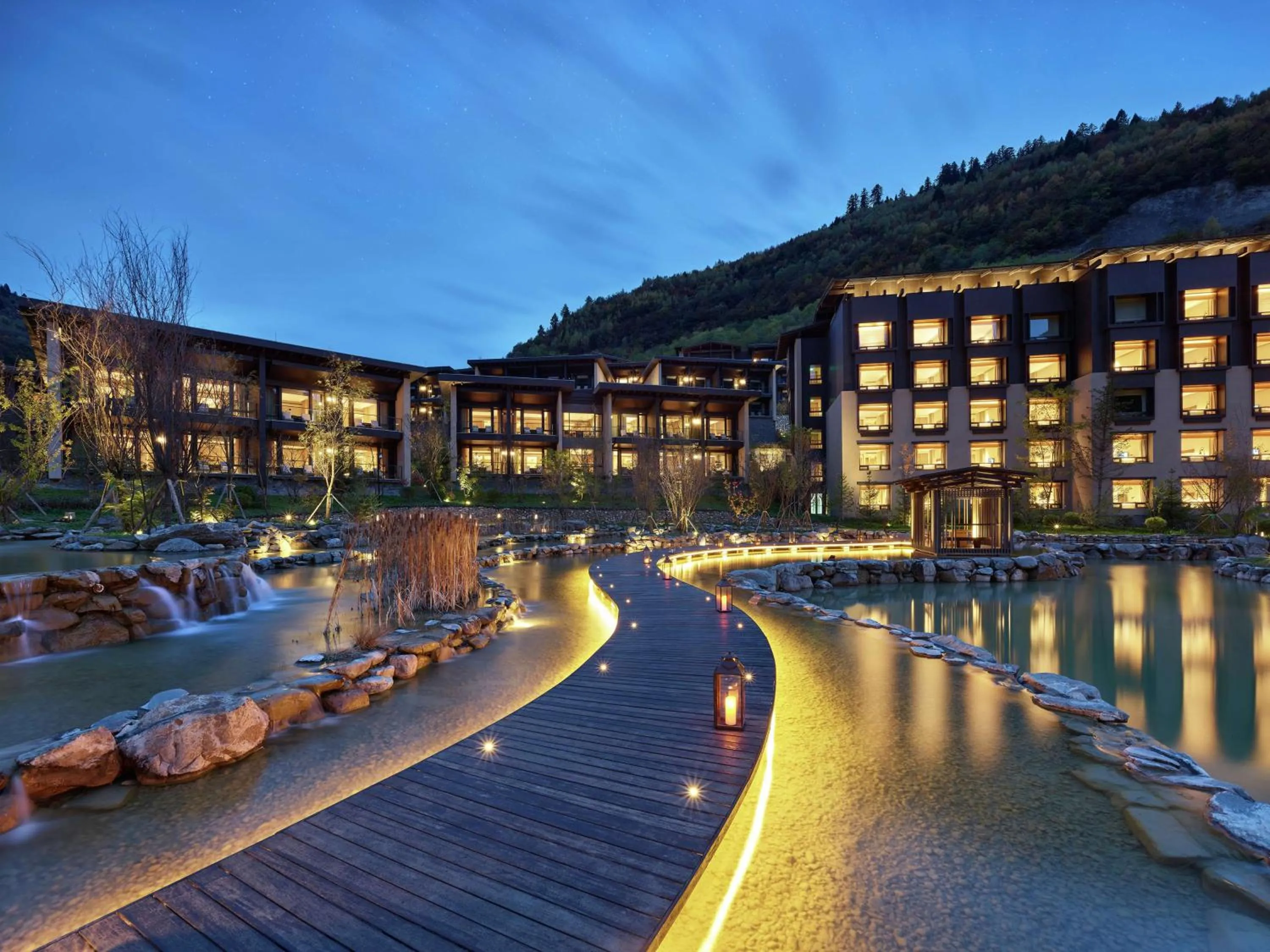 Property building in Hilton Jiuzhaigou Resort