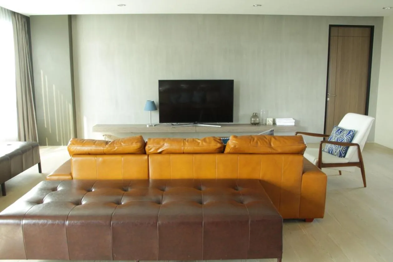 The Residence Thepkanjana