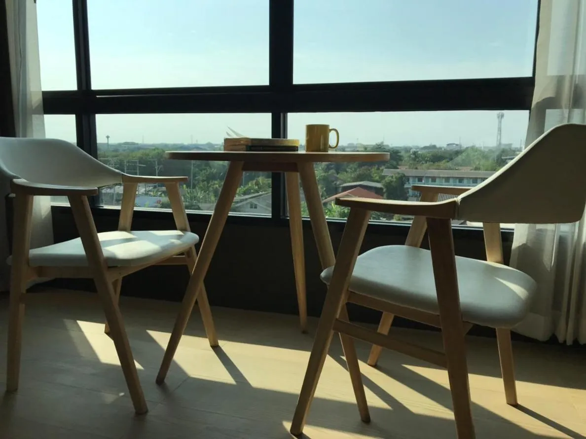 The Residence Thepkanjana