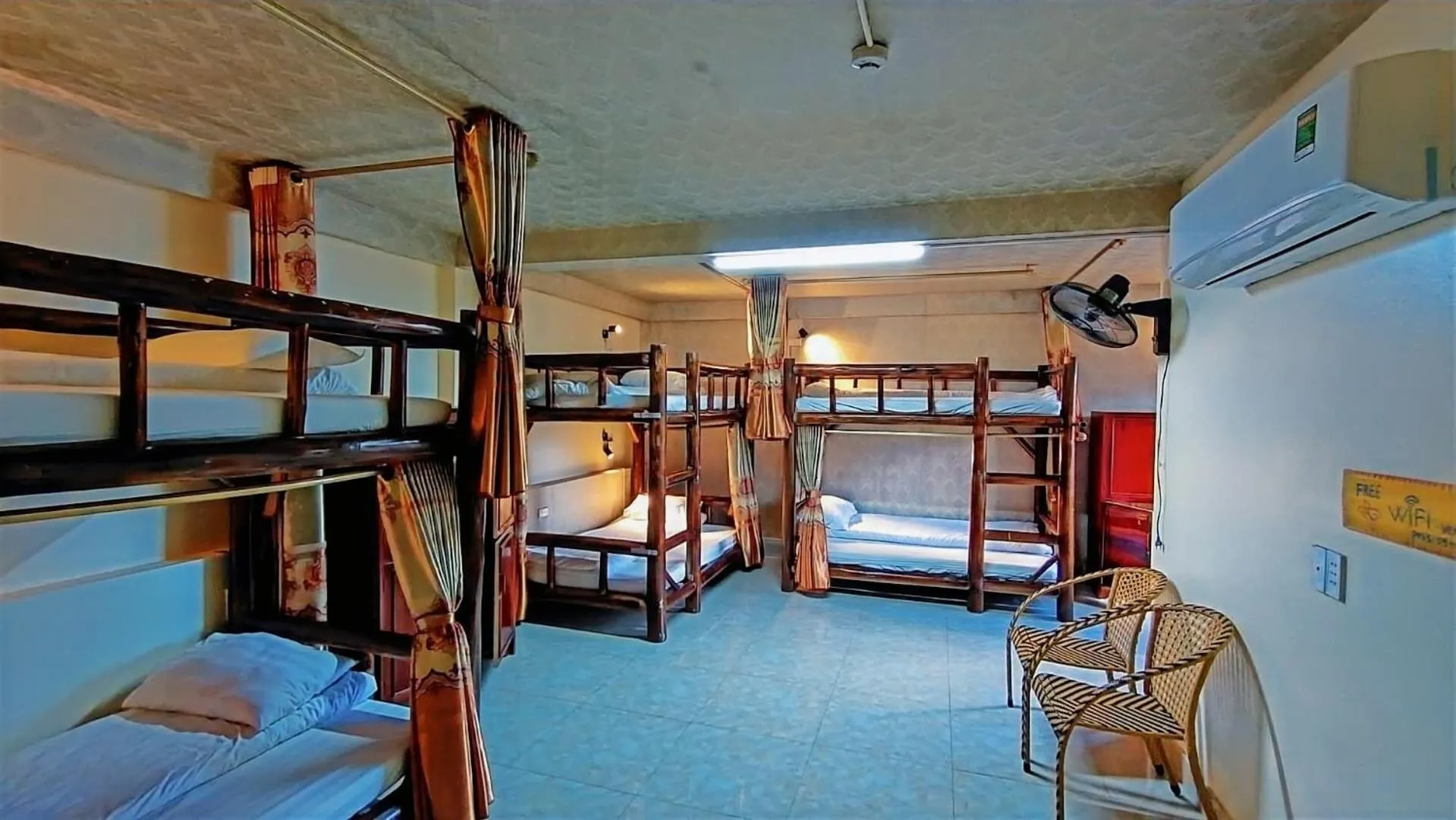 bunk bed, Bed in Venus Sapa Hostel