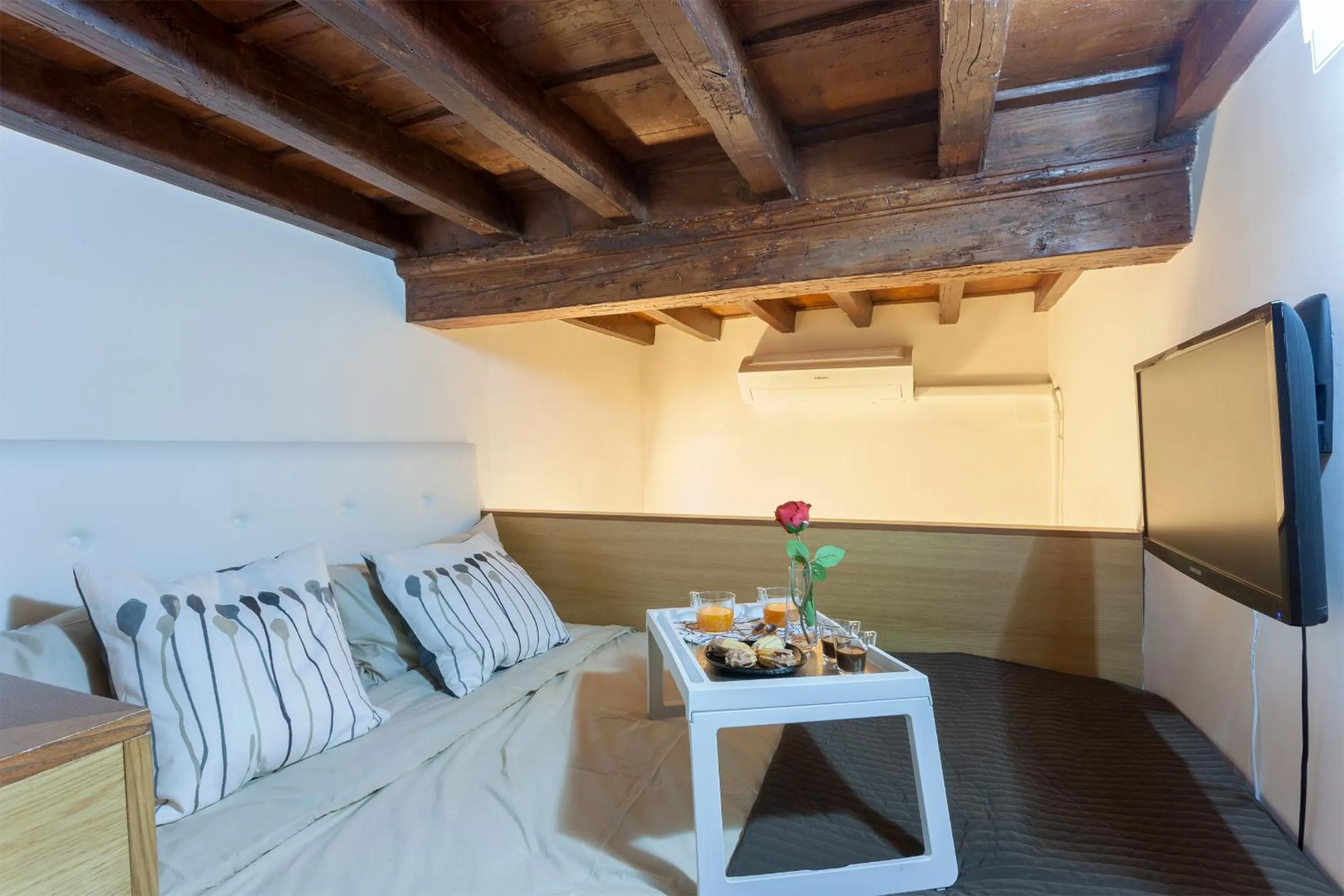 Bedroom in Aurora Suite