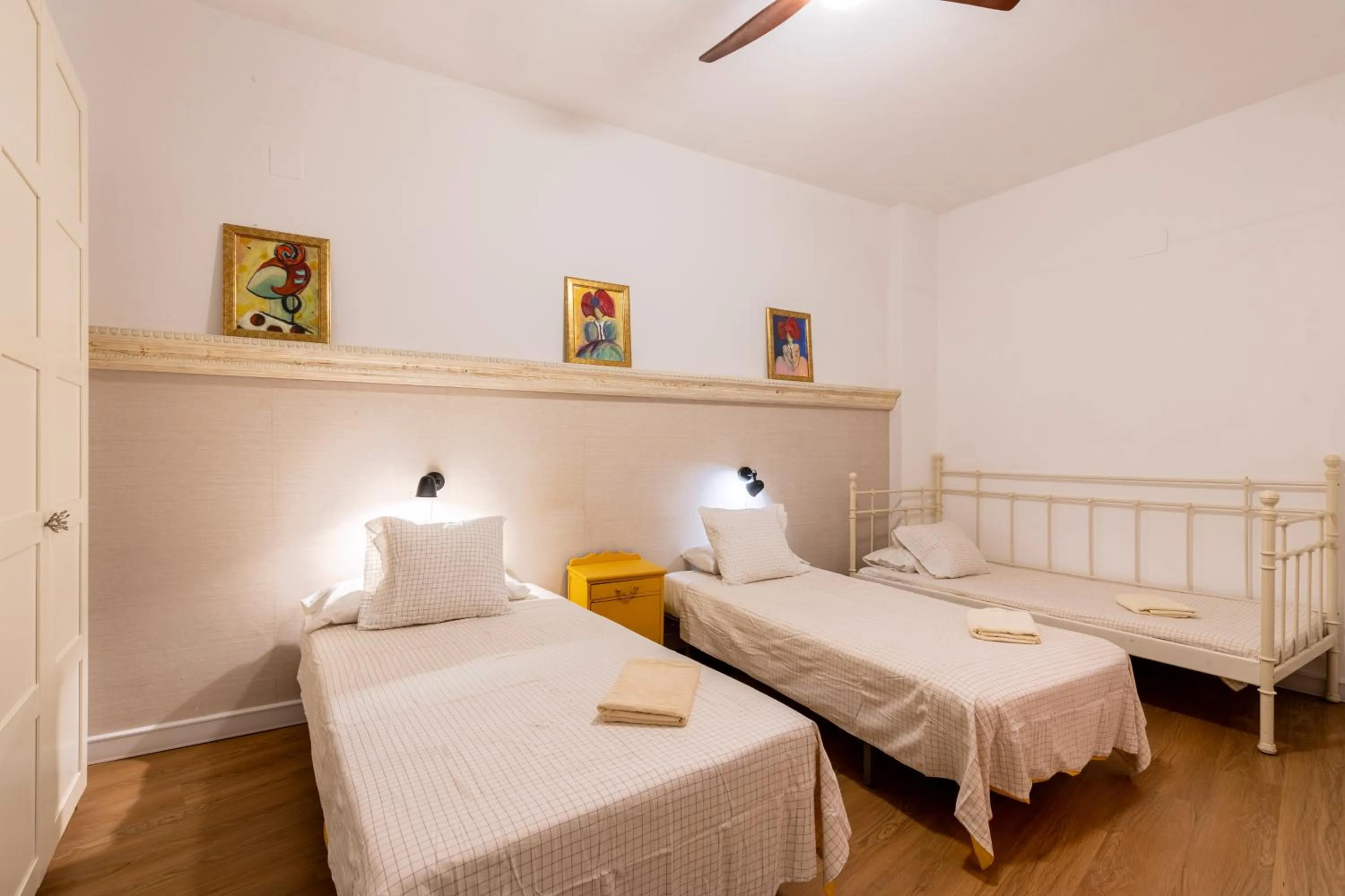 Bedroom, Bed in HOUSE SEVILLANA 6 habitaciones