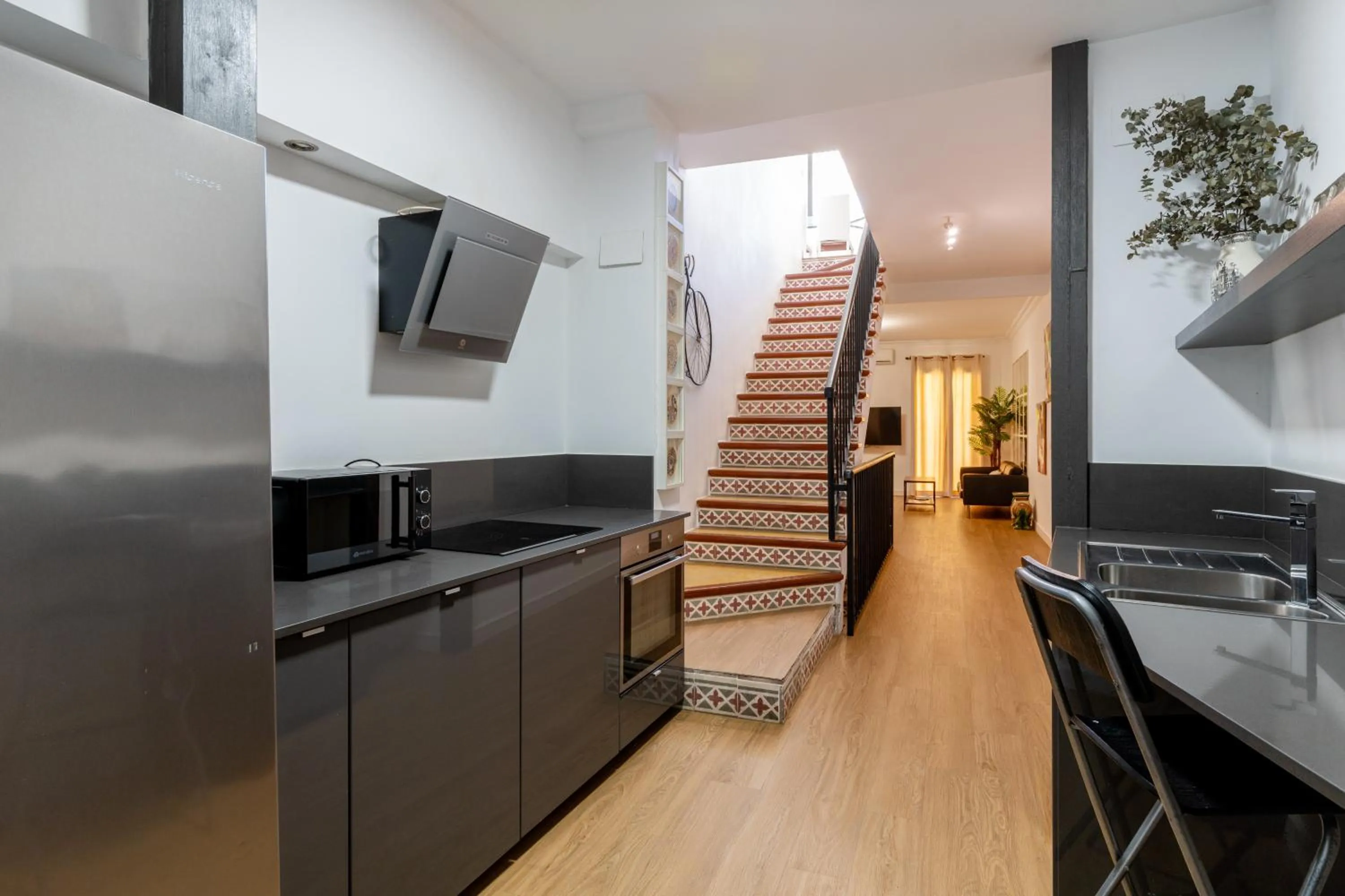 Kitchen or kitchenette in HOUSE SEVILLANA 6 habitaciones