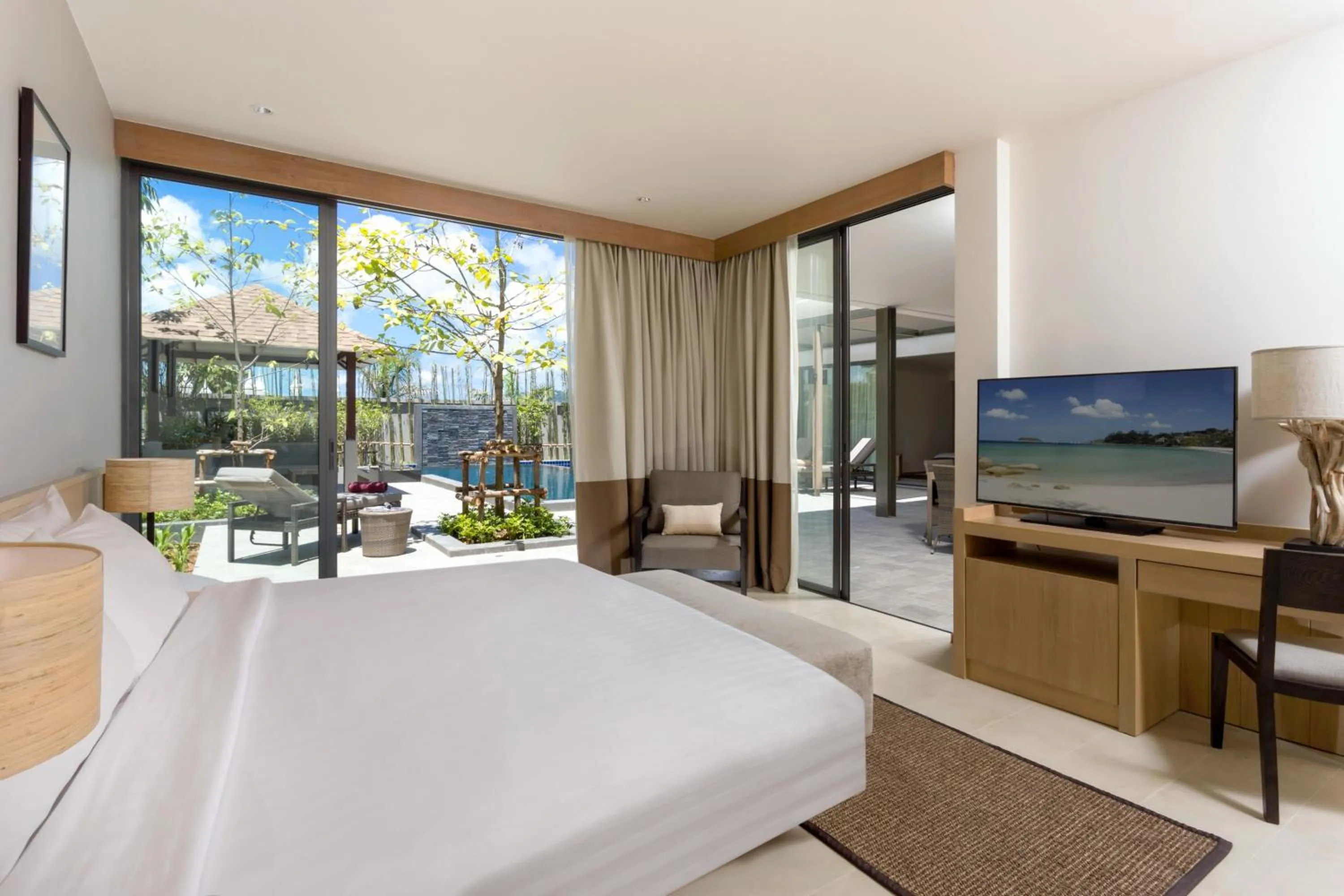 TV and multimedia, Bed in CASABAY Luxury Pool Villas by STAY