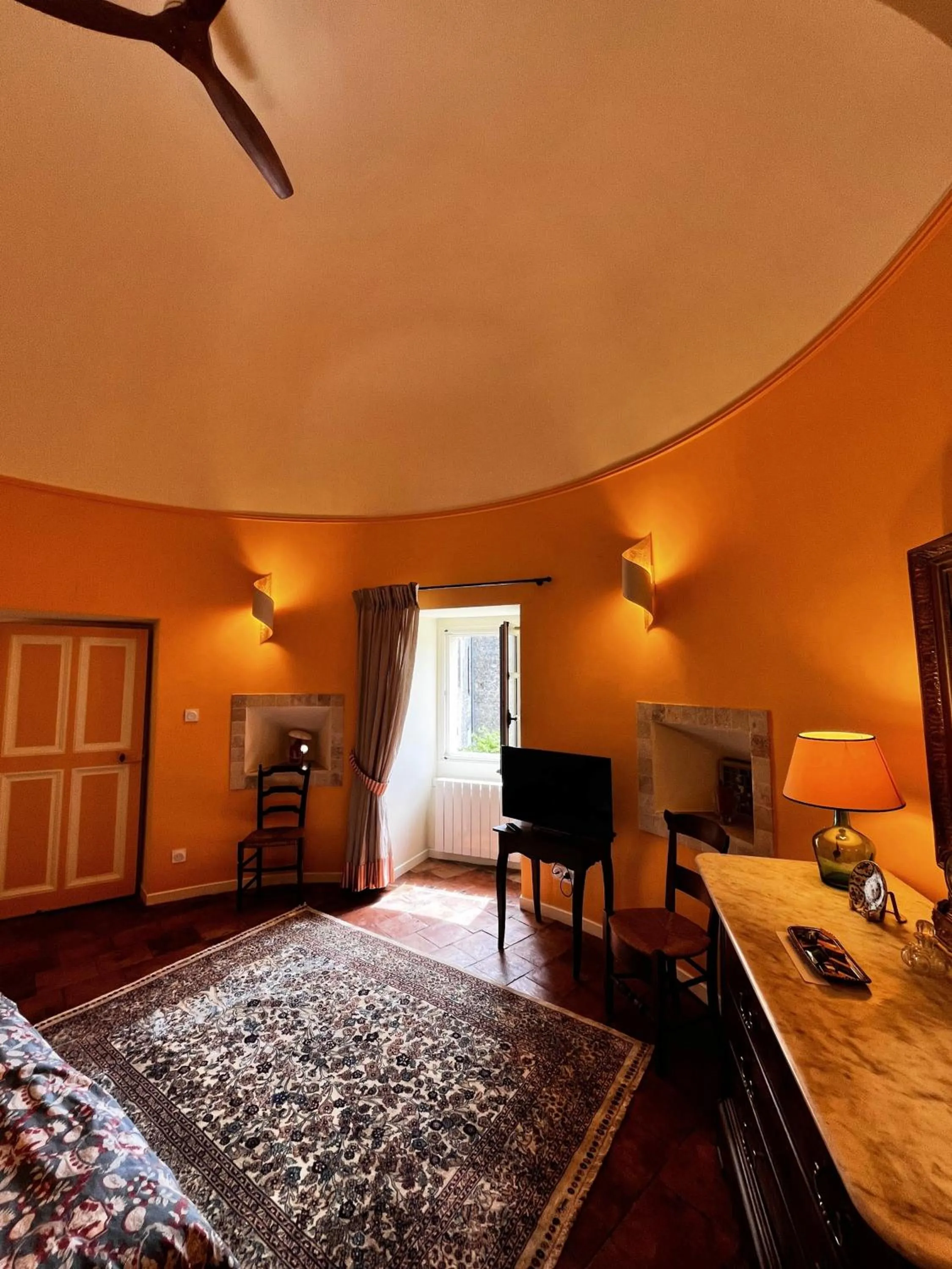 Bedroom in Château de Rousson