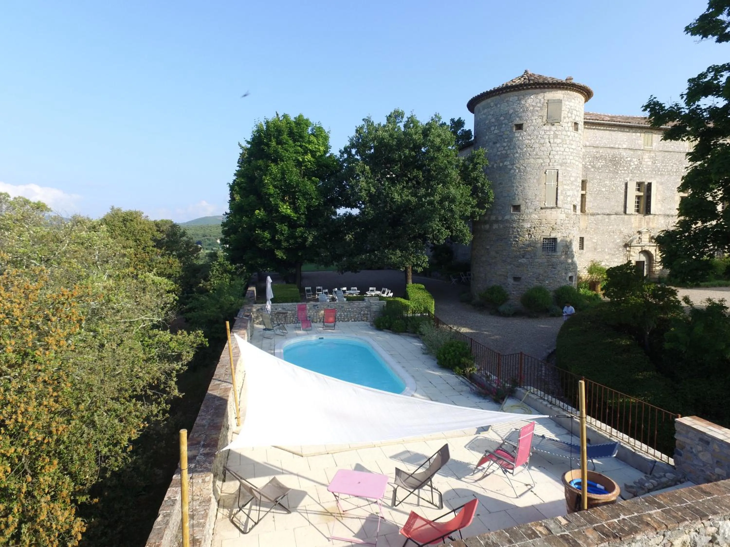 On site in Château de Rousson