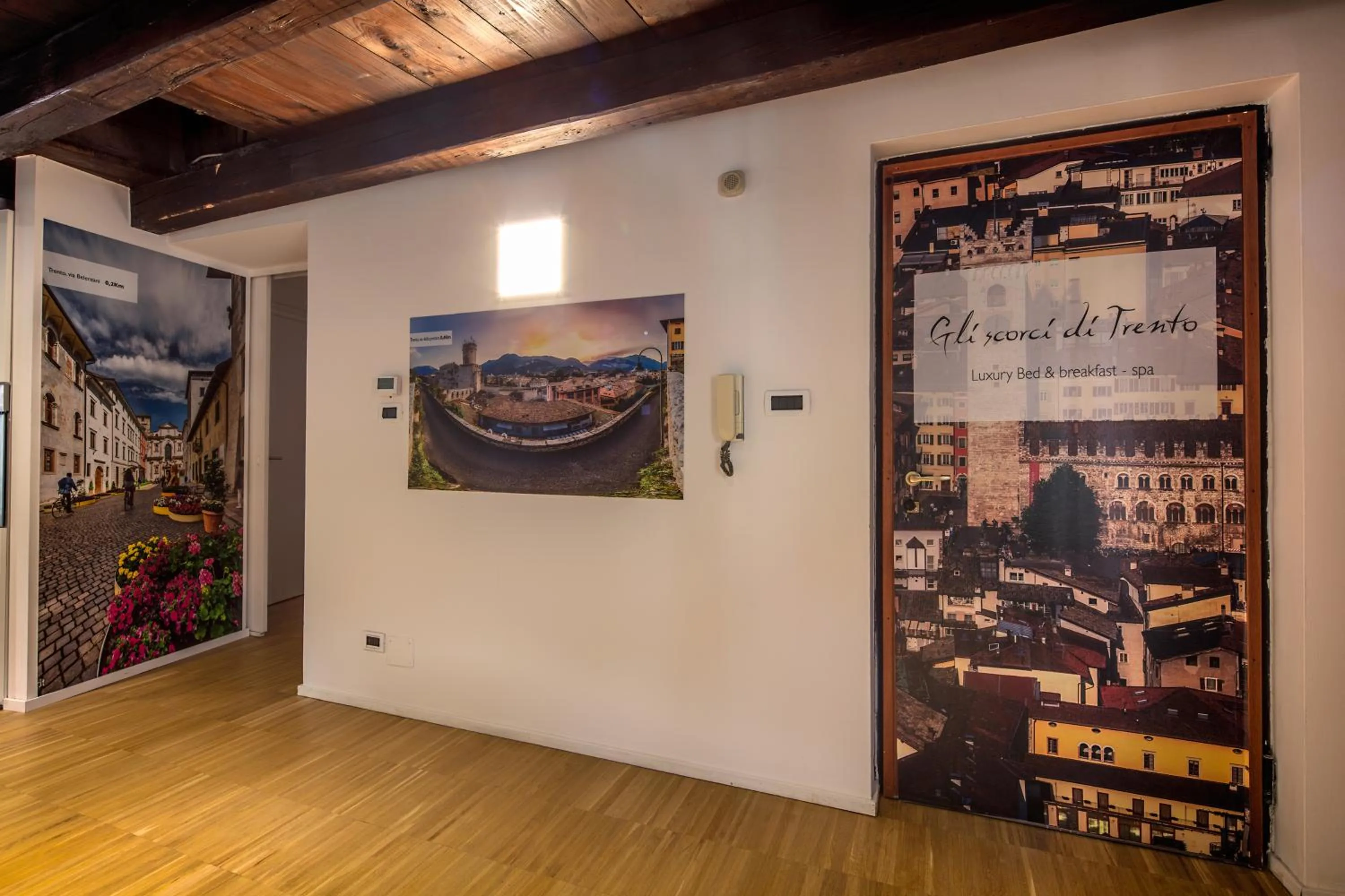 Photo of the whole room in B&B Gli Scorci di Trento