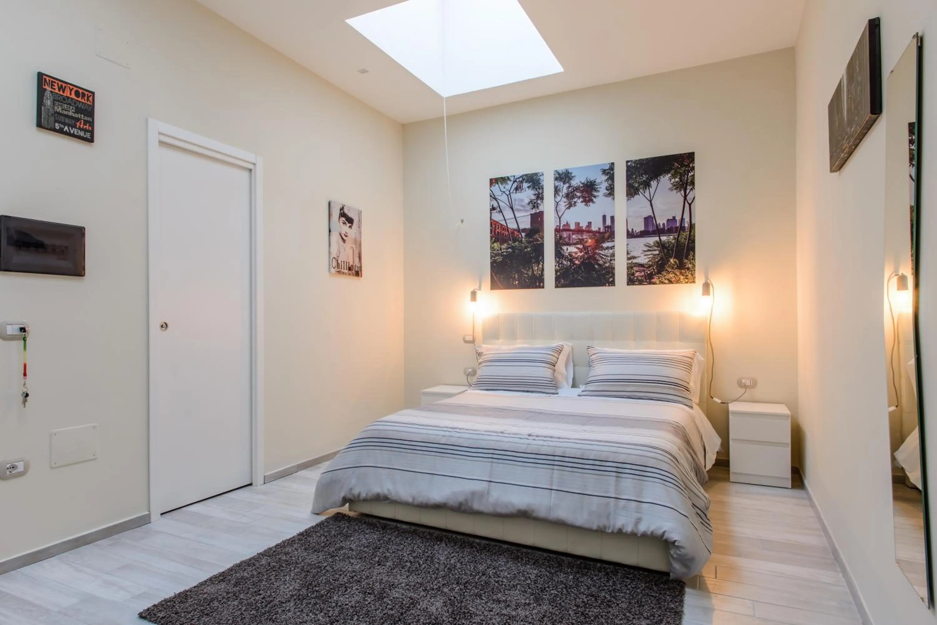 Photo of the whole room, Bed in Morra's Home