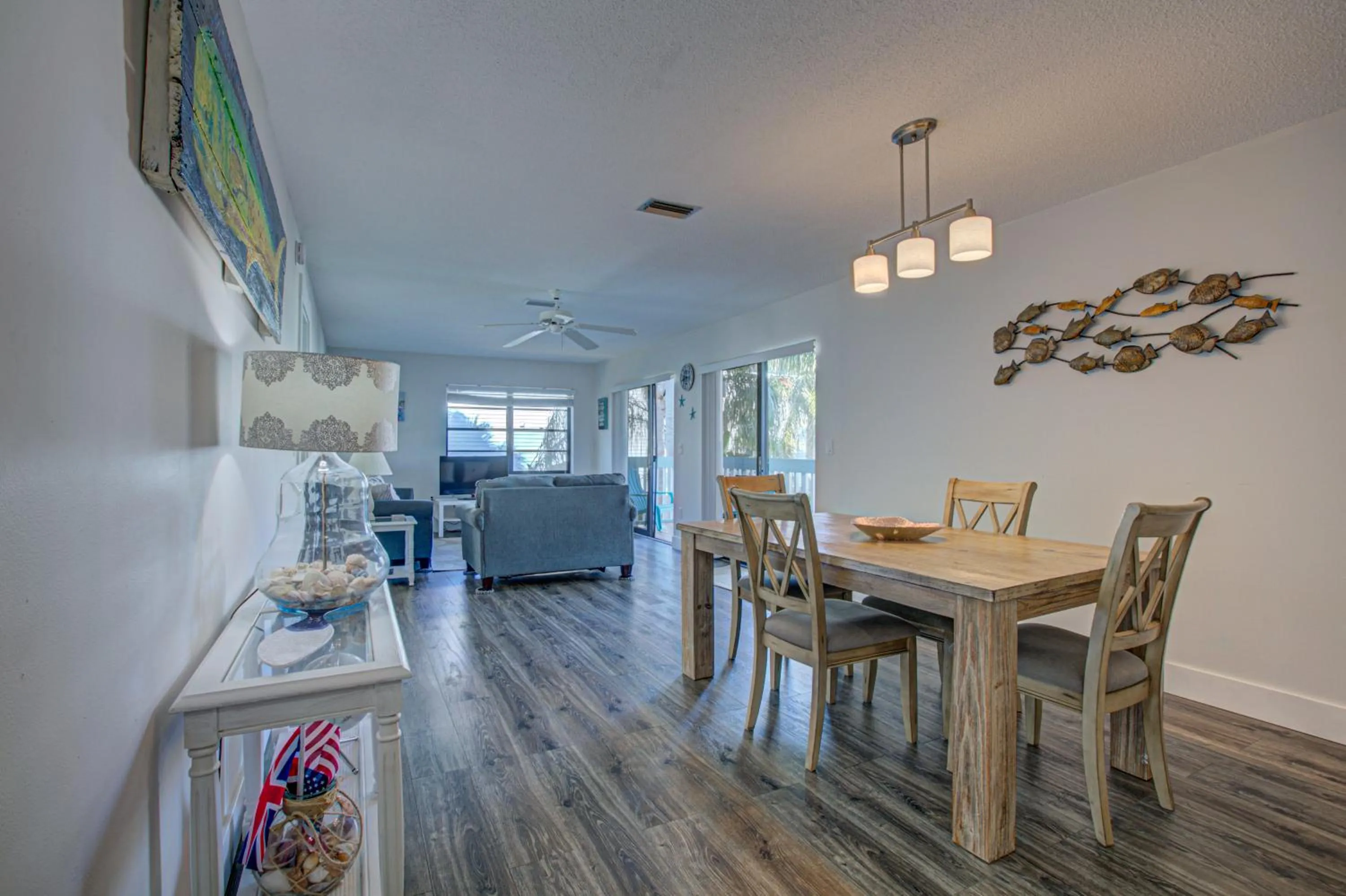 Property building in Anna Maria Island Beach Palms 7A