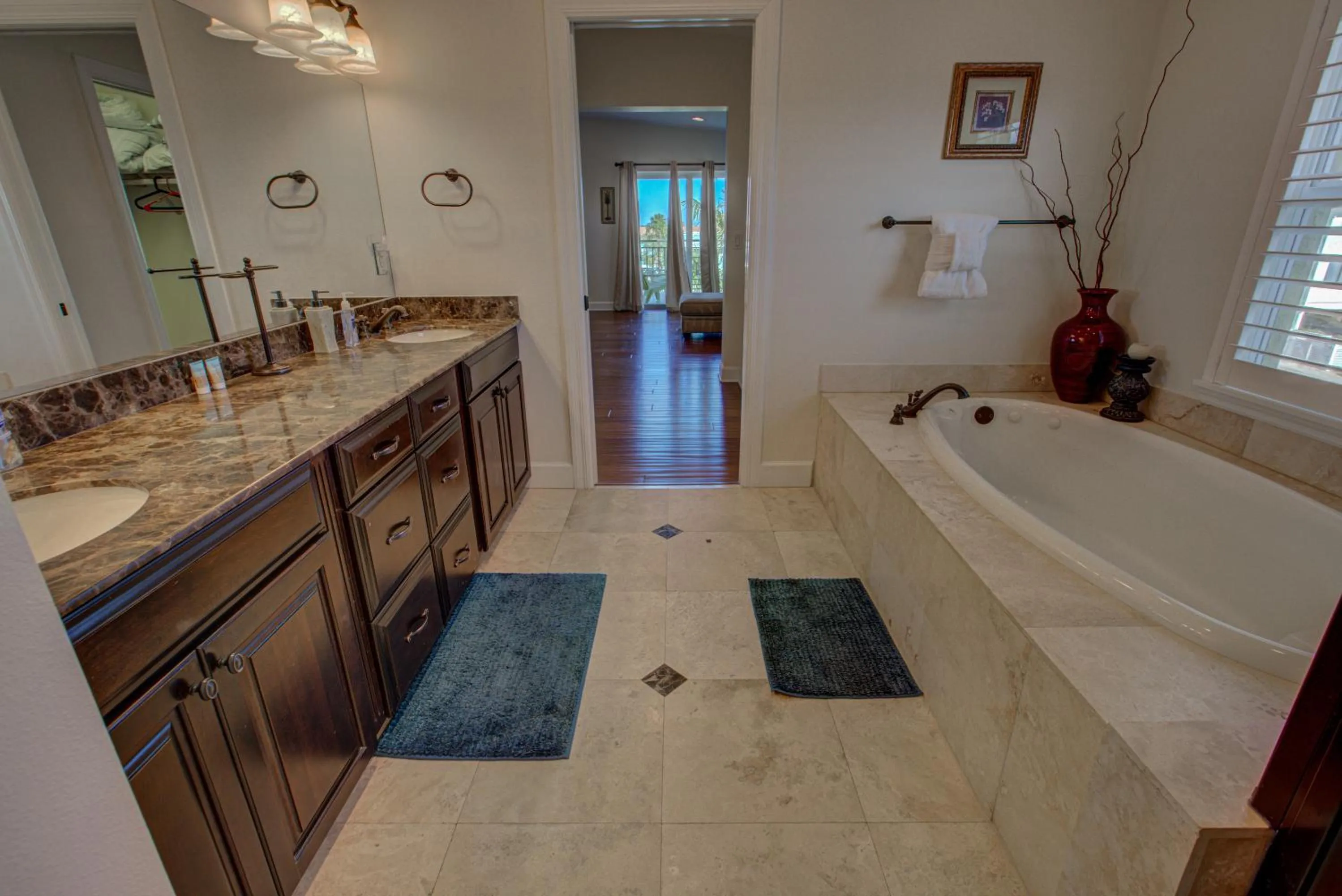 Property building in Anna Maria Island Beach Palace