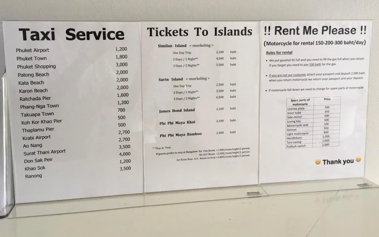 Communal lounge/ TV room in DKaYa Hostel