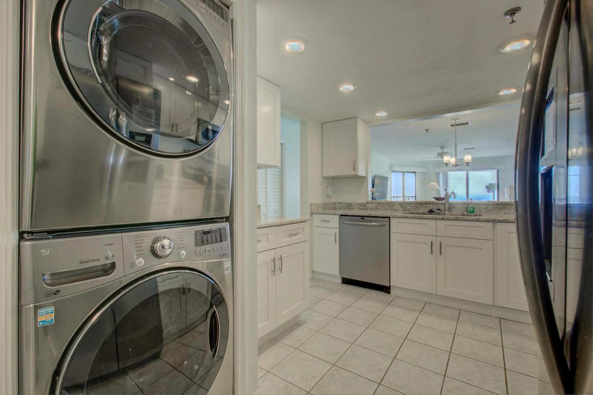 Property building in Anna Maria Island Beach Sands 101