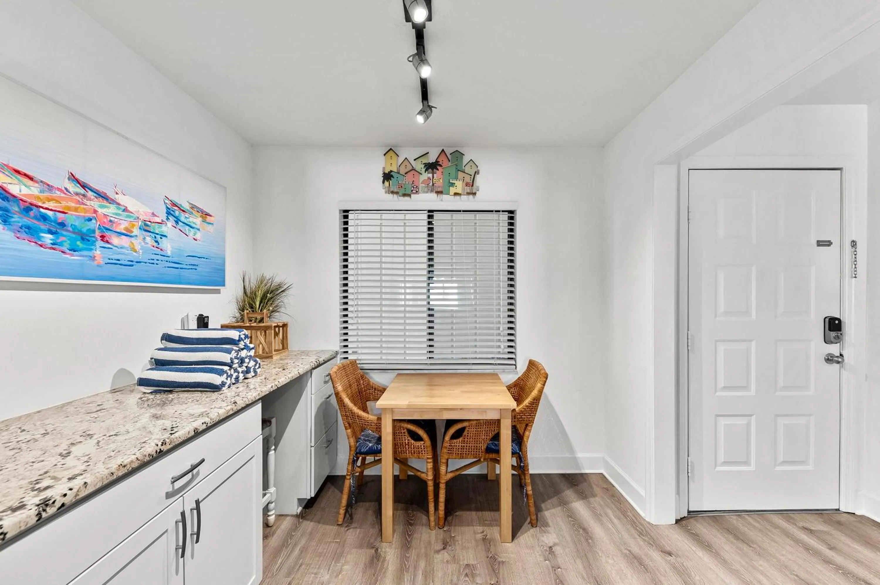 Kitchen or kitchenette in Anna Maria Island Beach Sands 101