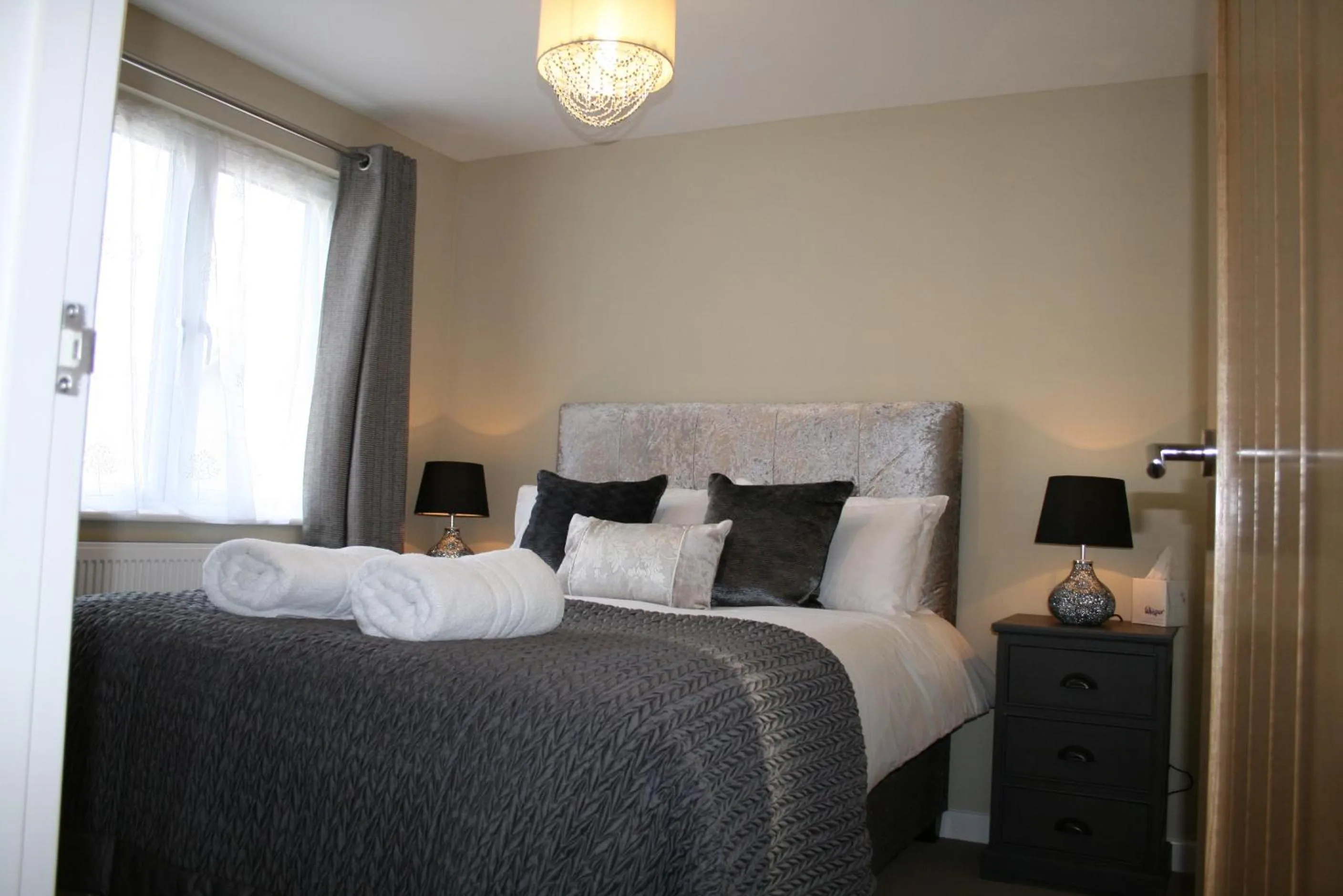 Bedroom, Bed in Golden Cross Holiday Park