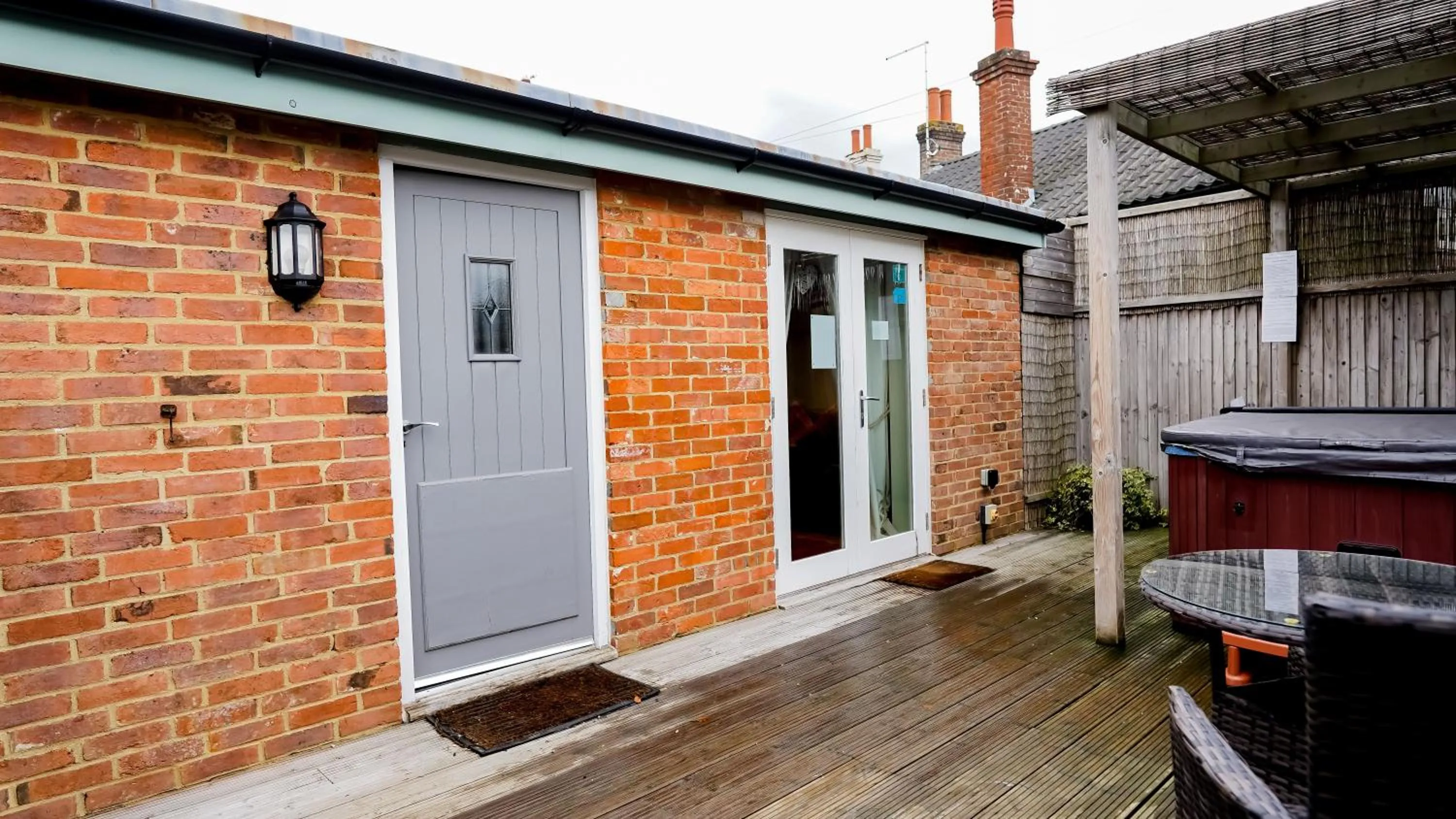 Facade/entrance in Golden Cross Holiday Park
