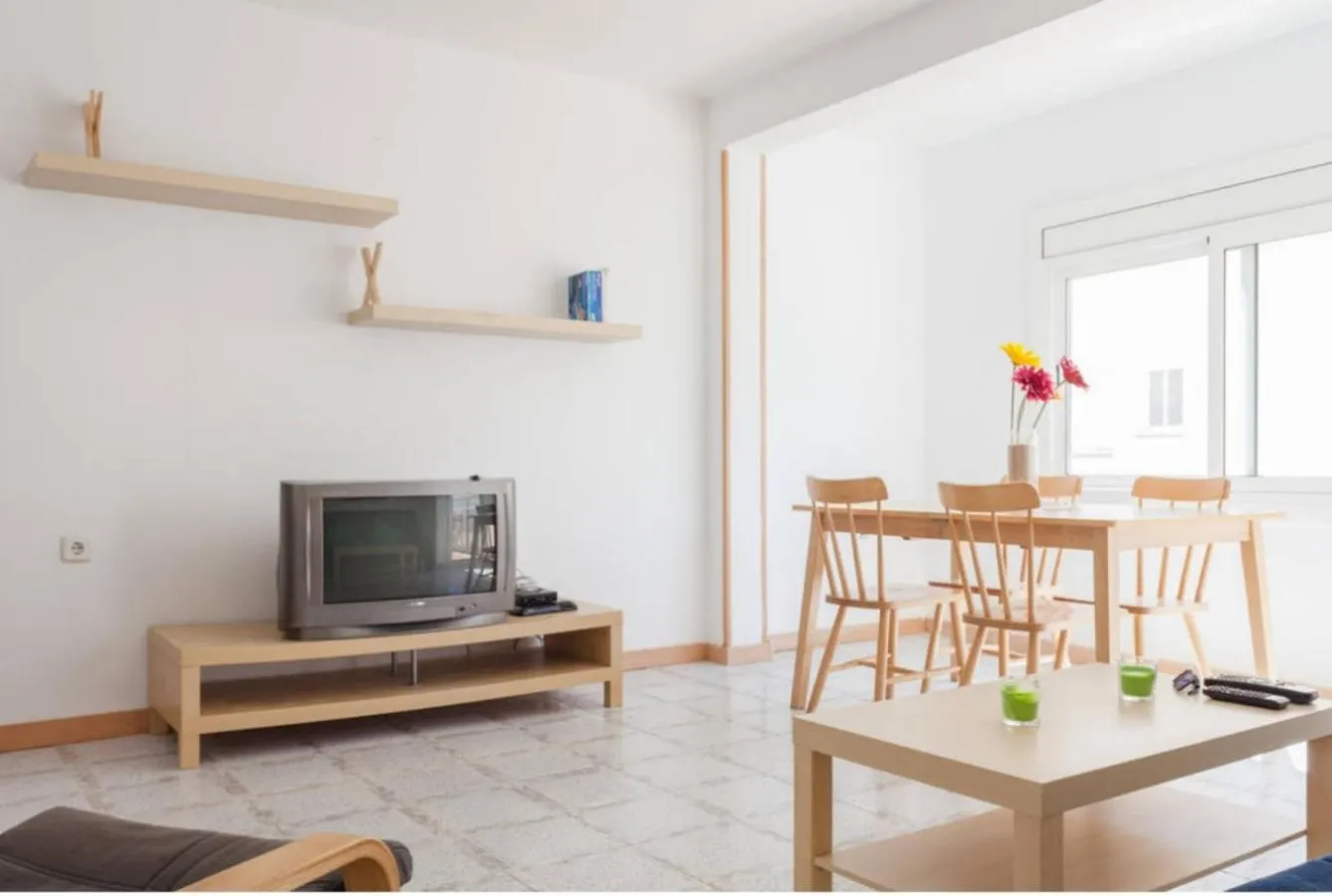 Living room in LG Plaza Merida