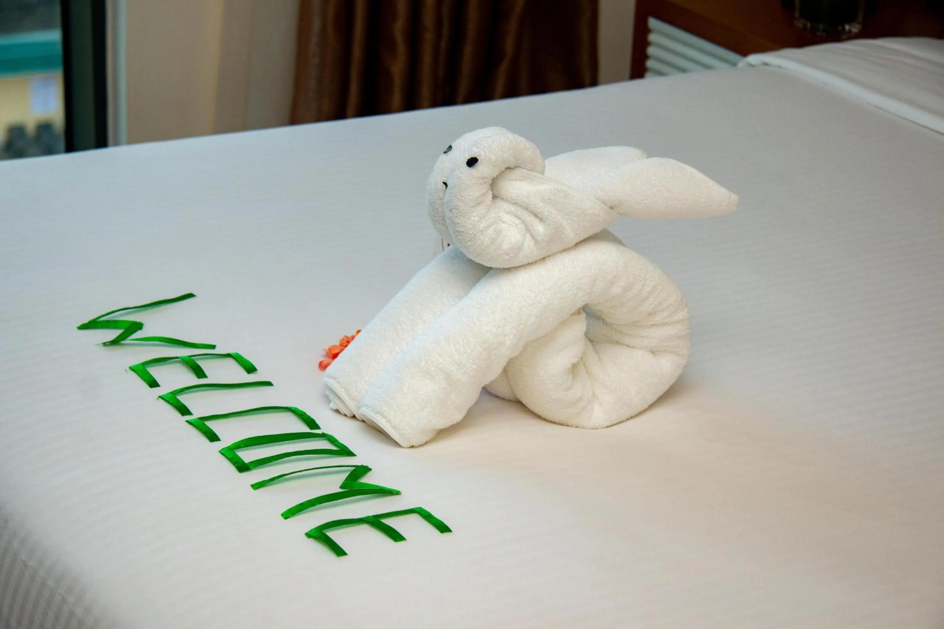 Bed in Muong Thanh Holiday Con Cuong