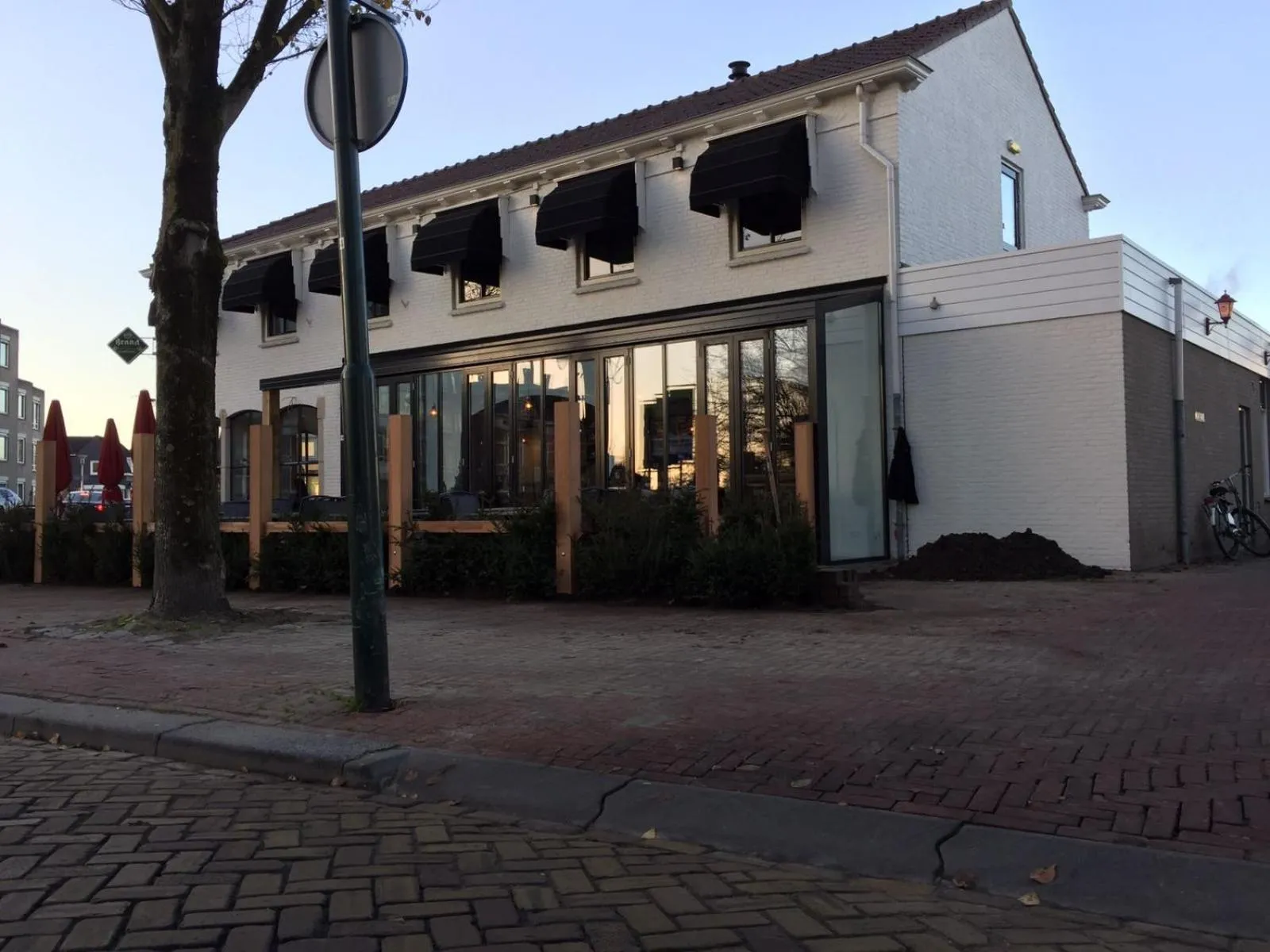 Facade/entrance in Hotel Brasserie de Kaai