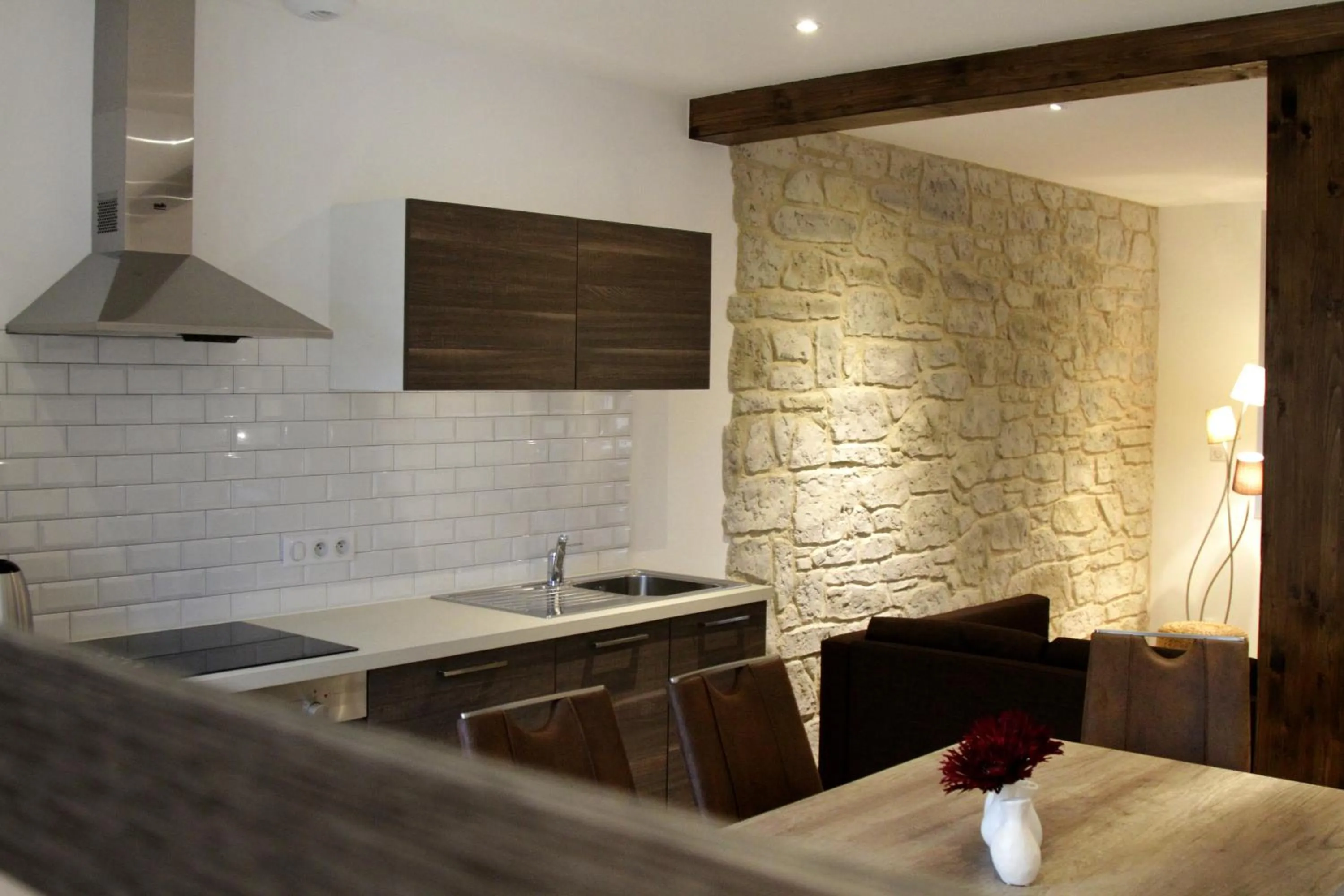 Kitchen or kitchenette in Le Moulin d'Oscar & Spa - Mulhouse Nord