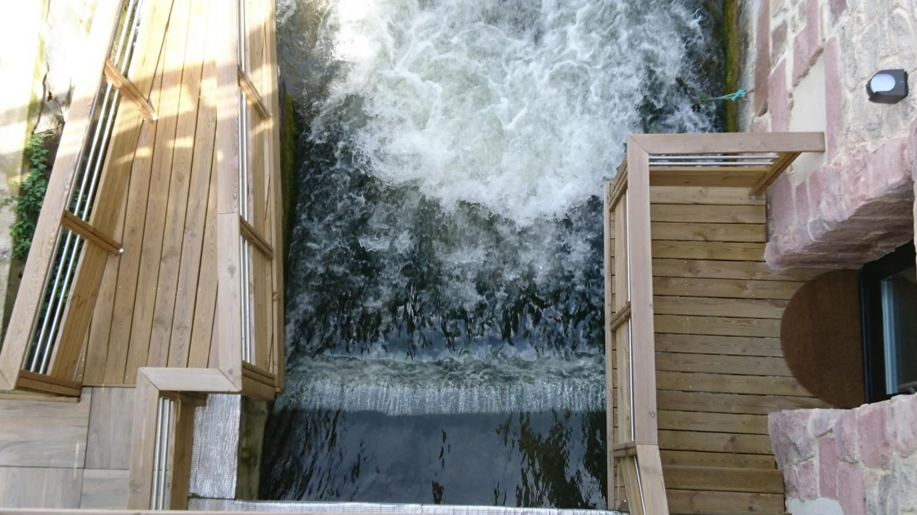 River view in Le Moulin d'Oscar & Spa - Mulhouse Nord