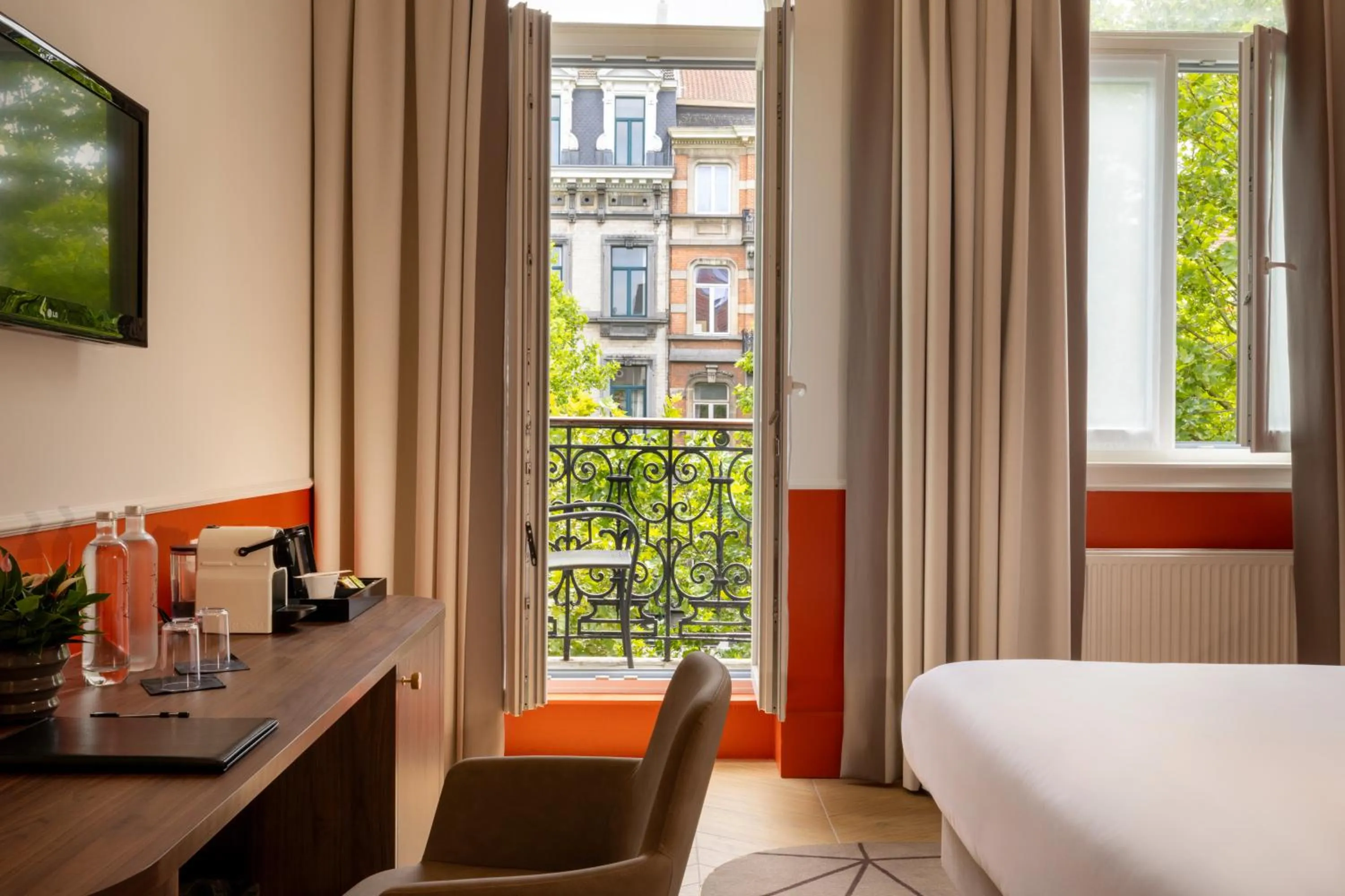 Bed in Hotel The Augustin