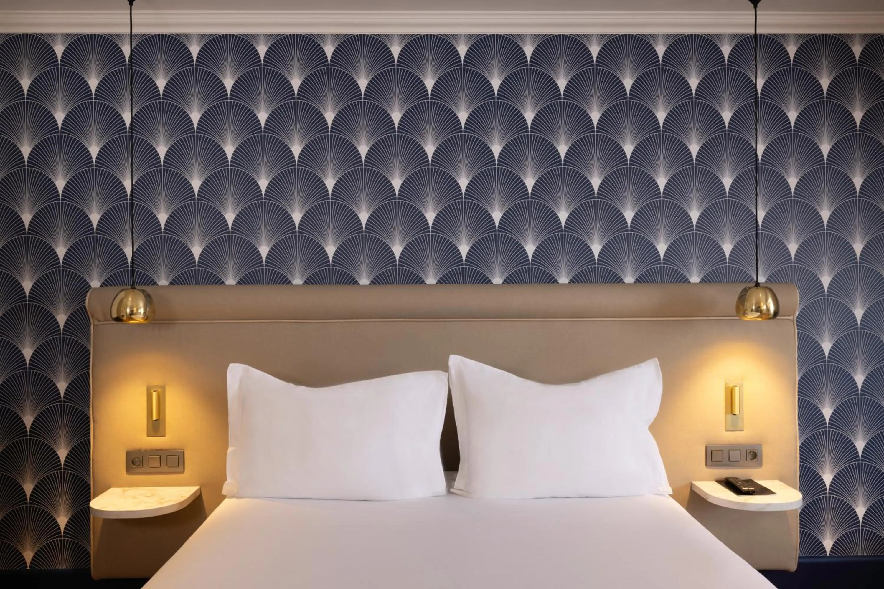 Bed in Hotel The Augustin