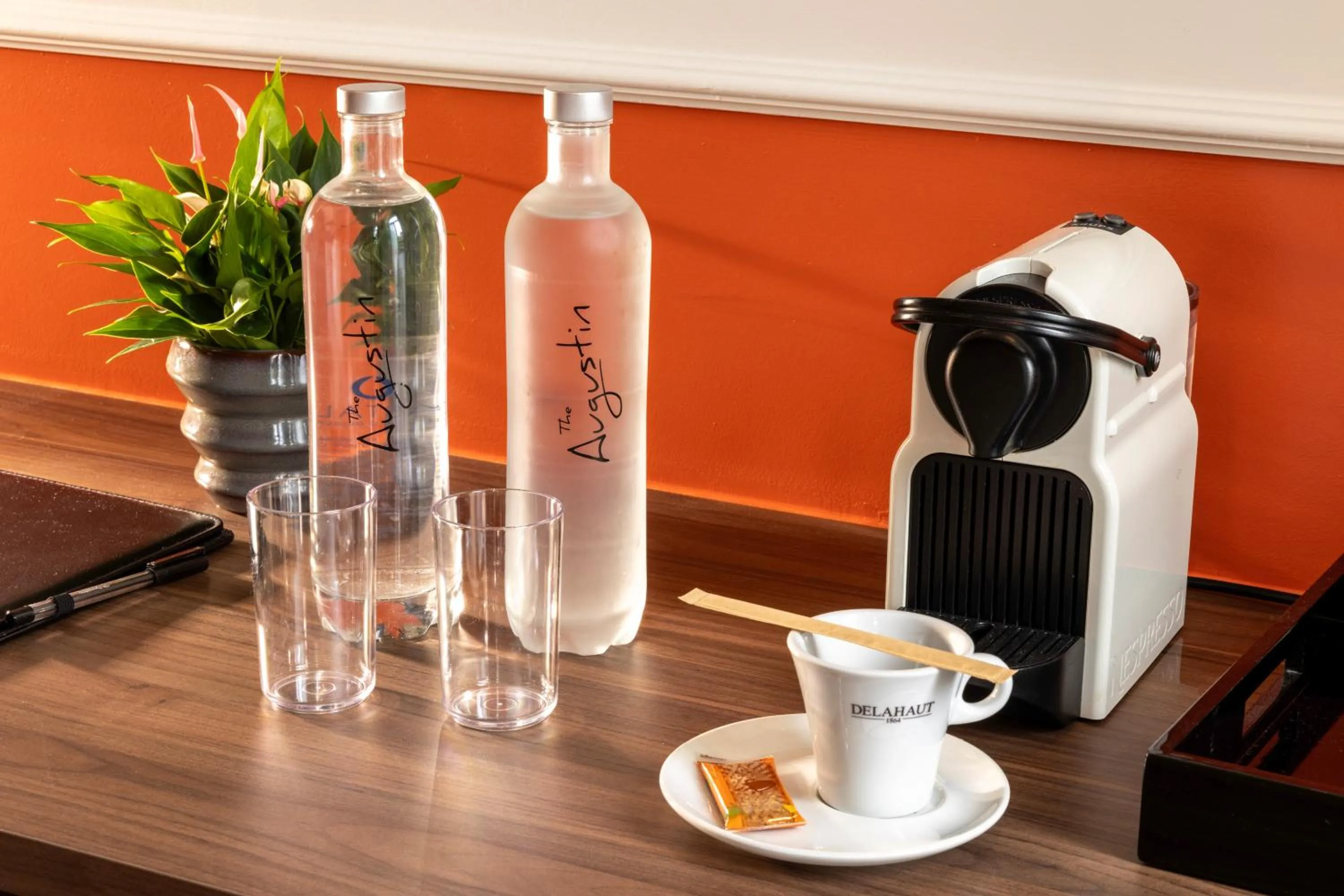 Coffee/tea facilities in Hotel The Augustin