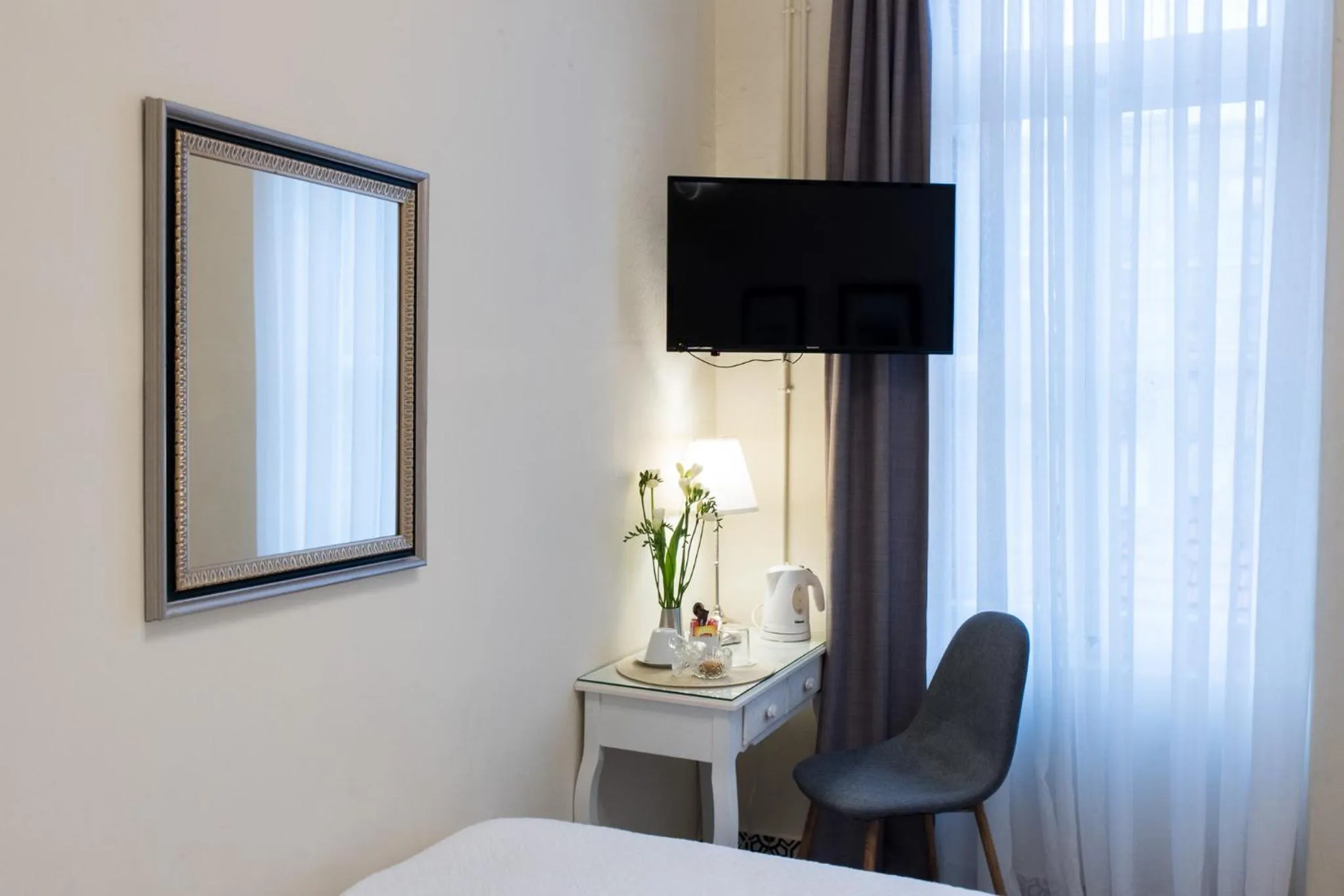 TV and multimedia in Old Town Inn