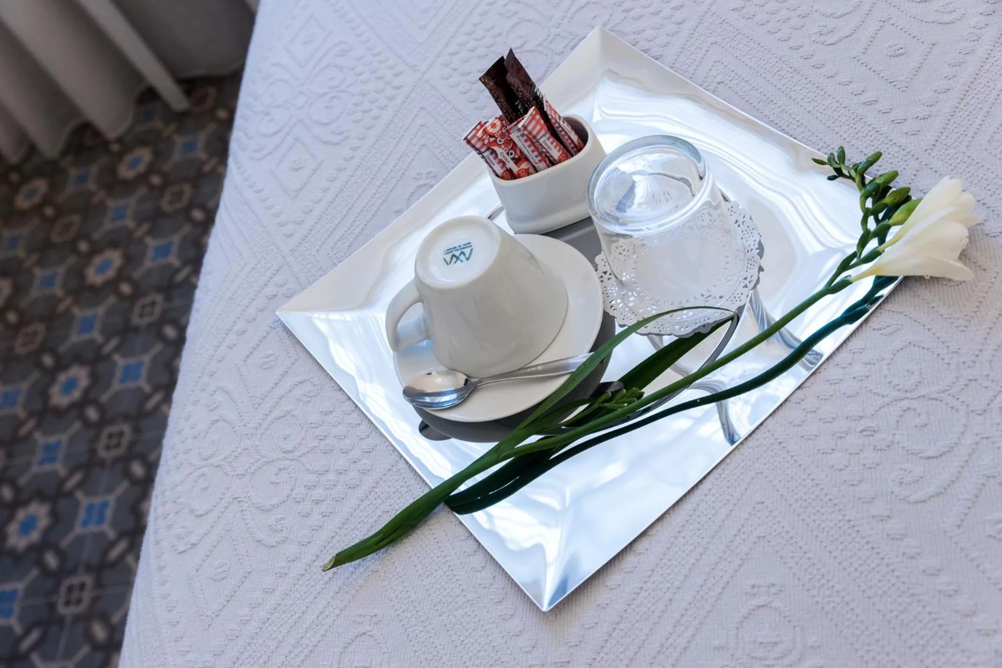 Coffee/tea facilities in Old Town Inn