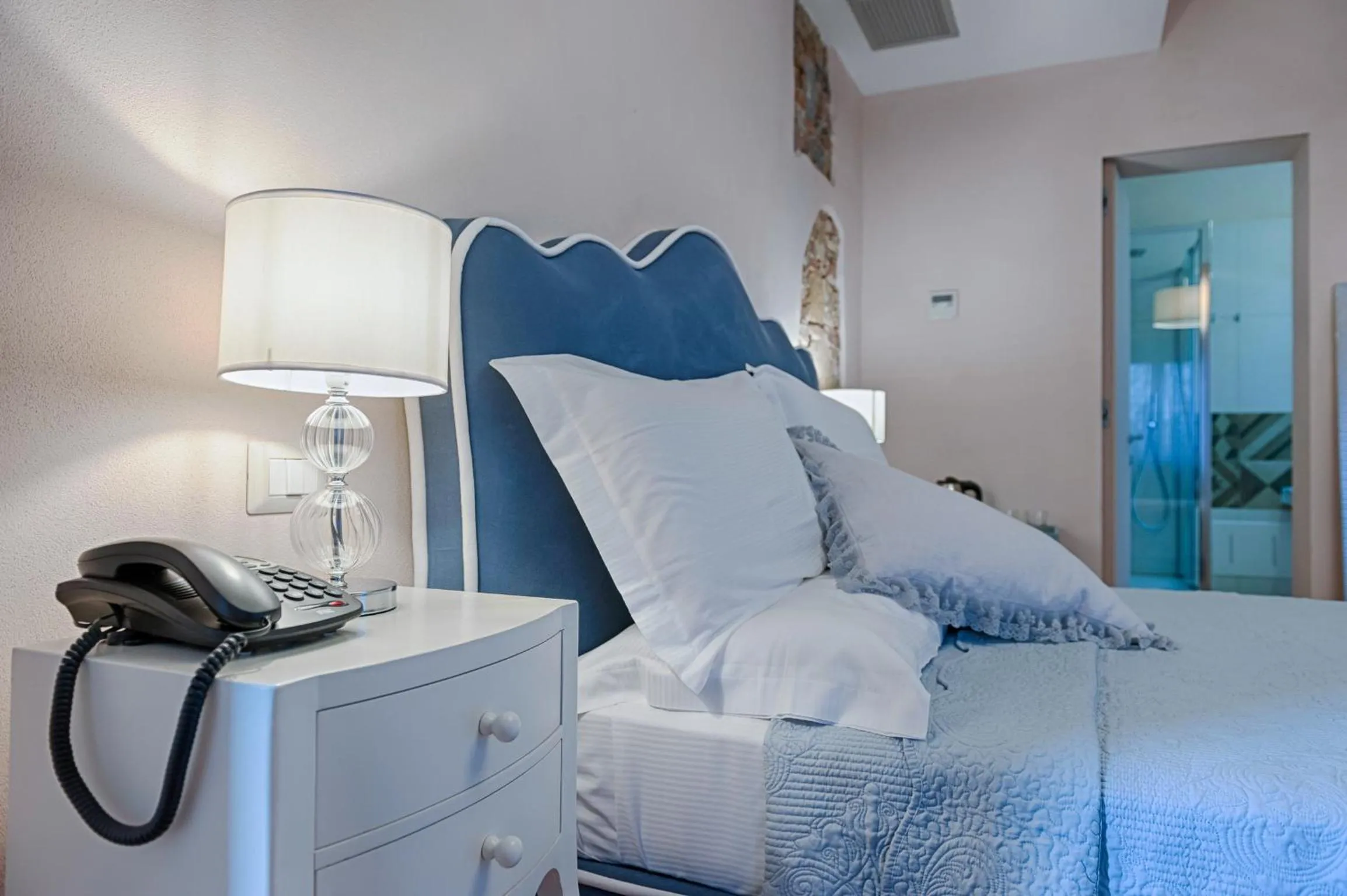 Bed in Antica Quercia Villa & Spa