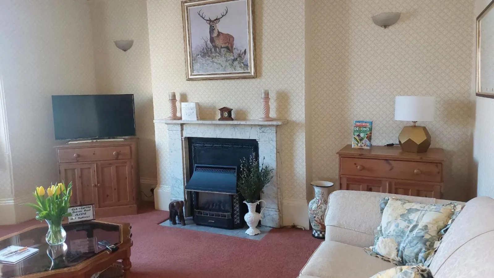 Dining area in Ashleigh House