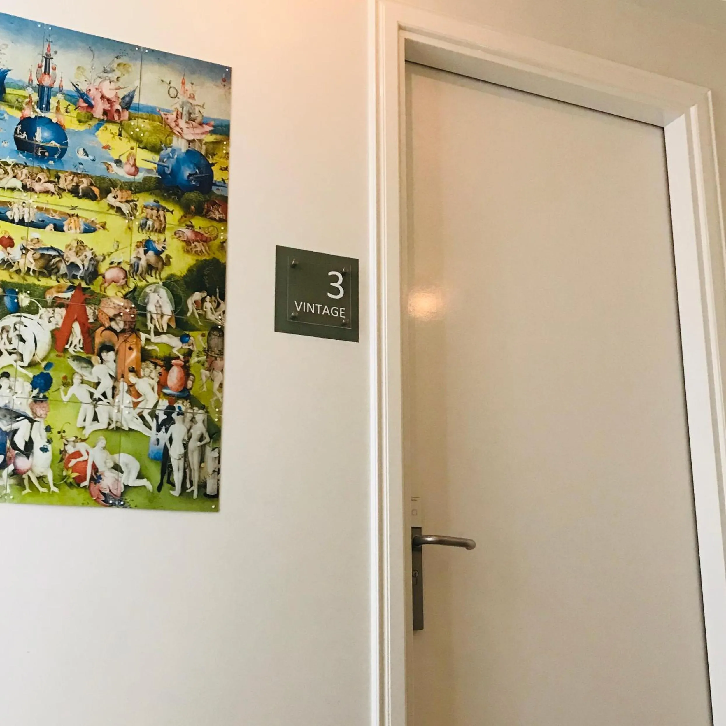 Facade/entrance in Boutique Hotel Nieuw Uilenburg