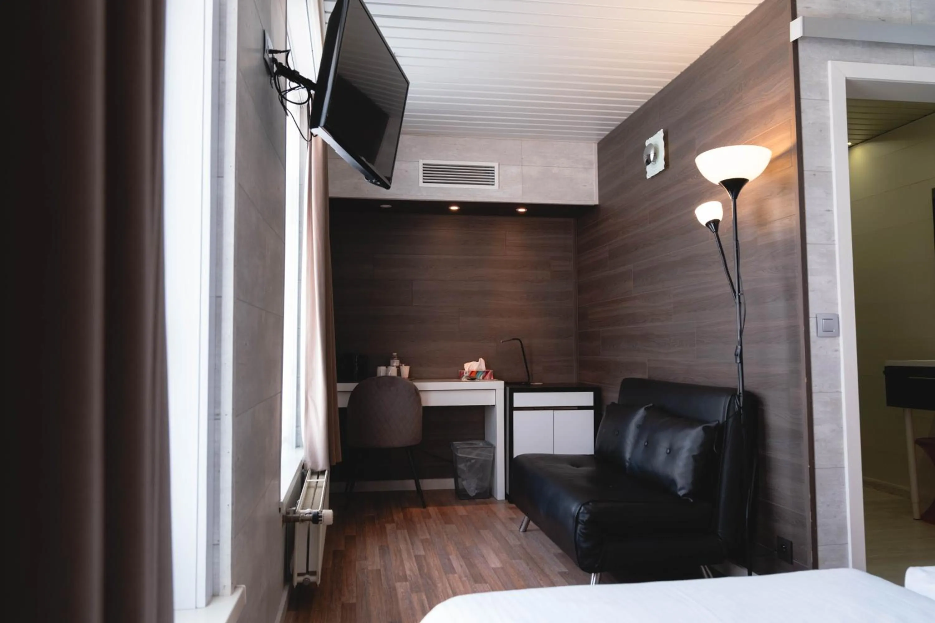 Bed in Hotel Richmond