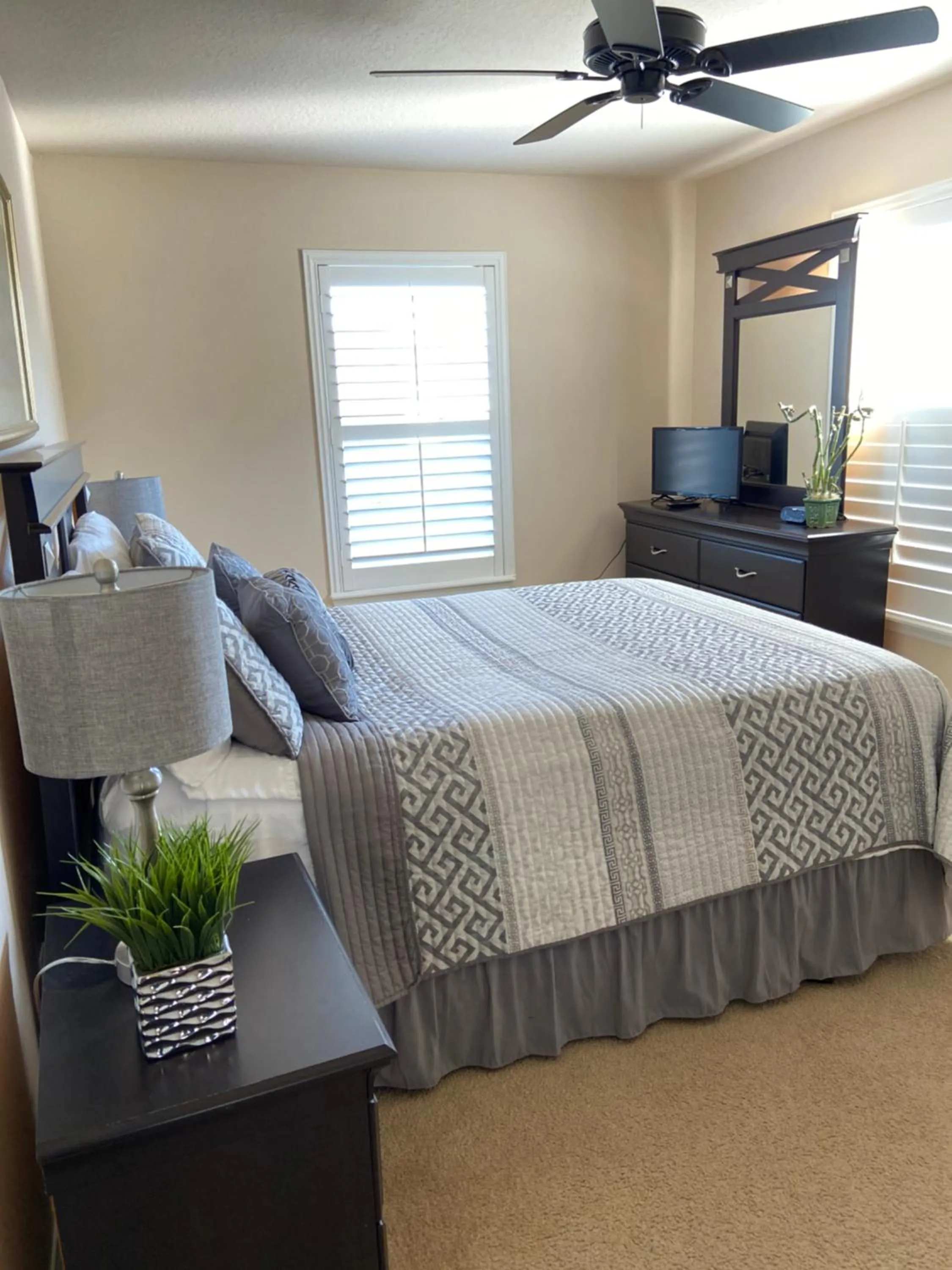 Bedroom, Bed in Cozy Villa With South Facing Pool