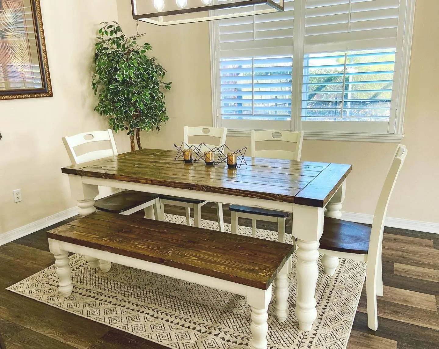 Dining area in Cozy Villa With South Facing Pool