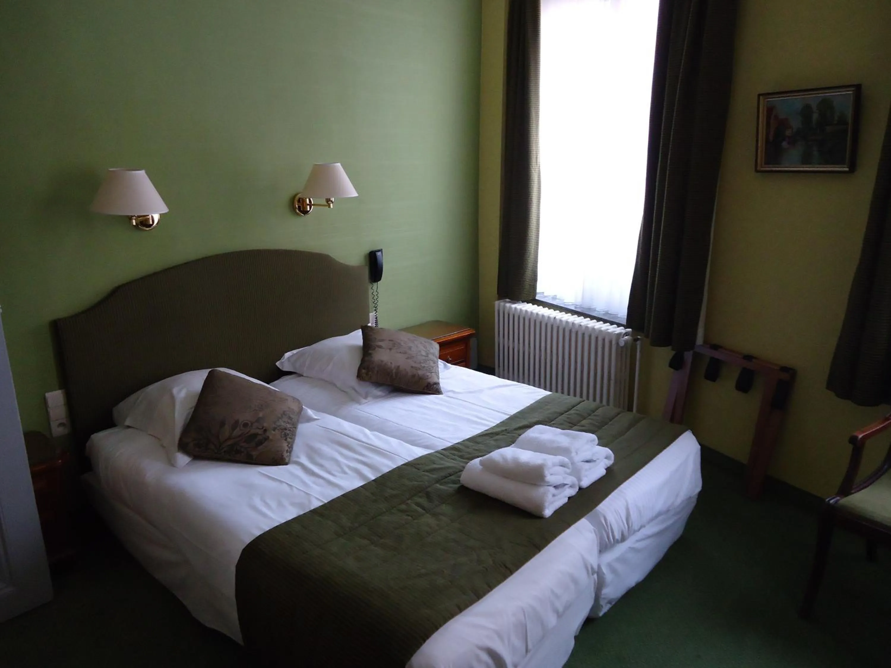 Bed in Hotel Groeninghe