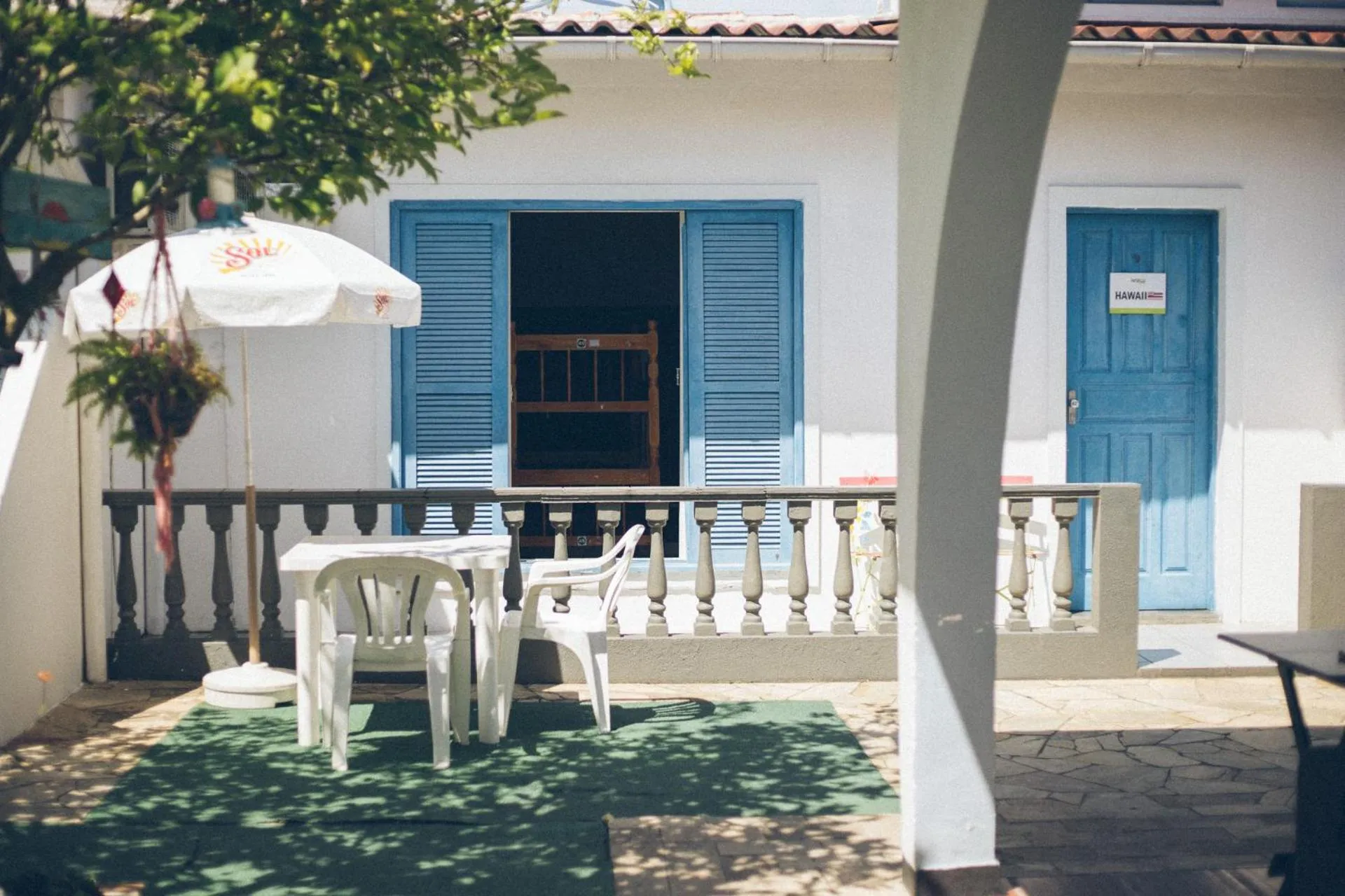 Facade/entrance in World Hostel - Canasvieiras