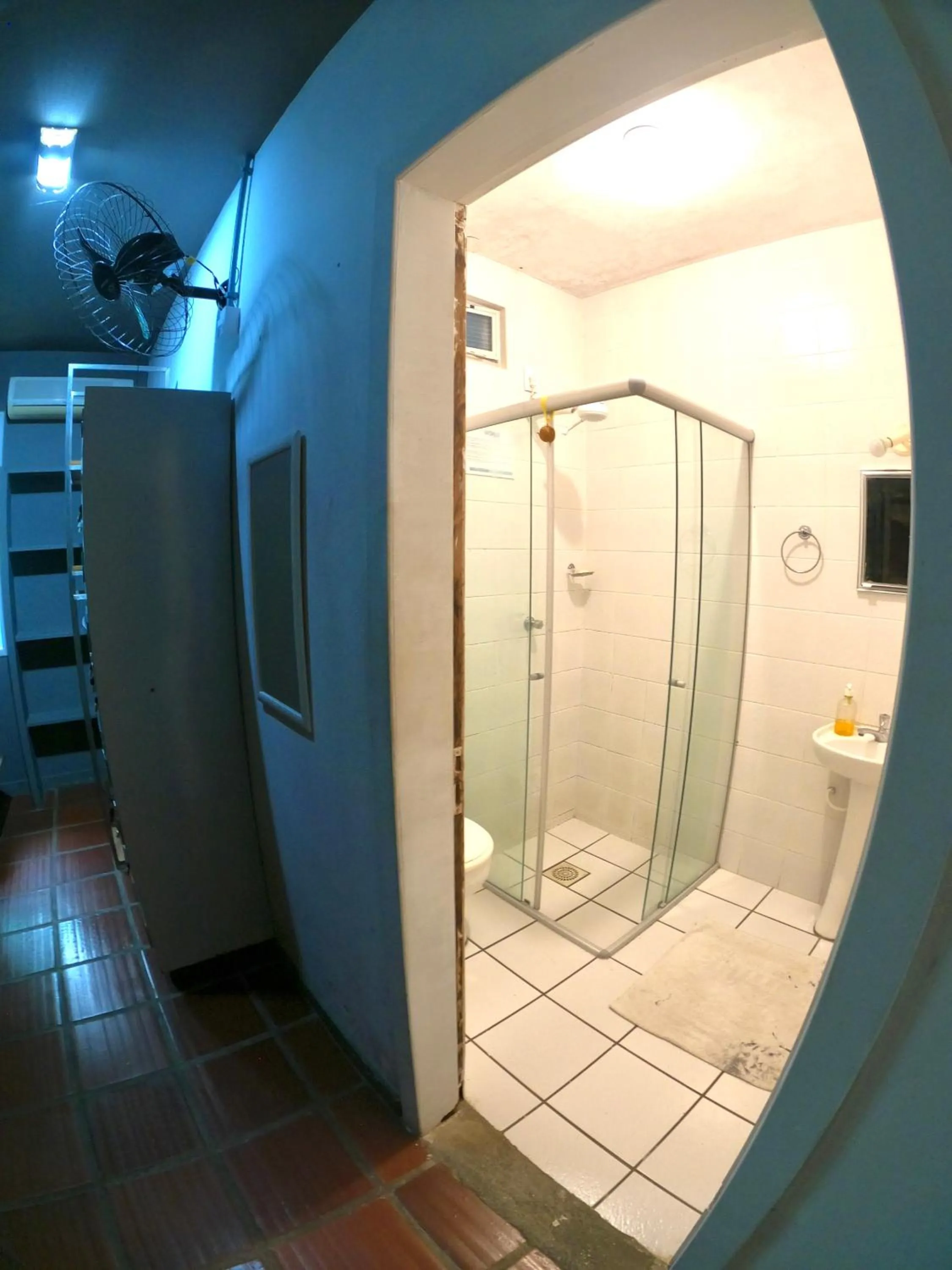 Bathroom in World Hostel - Canasvieiras
