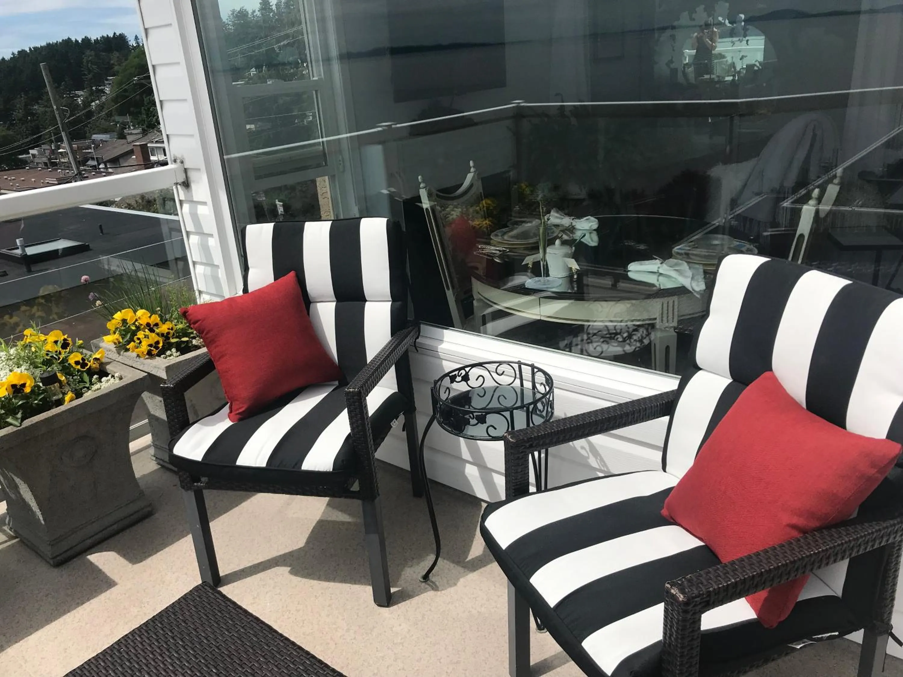 Balcony/Terrace in Donna's Bed & Breakfast