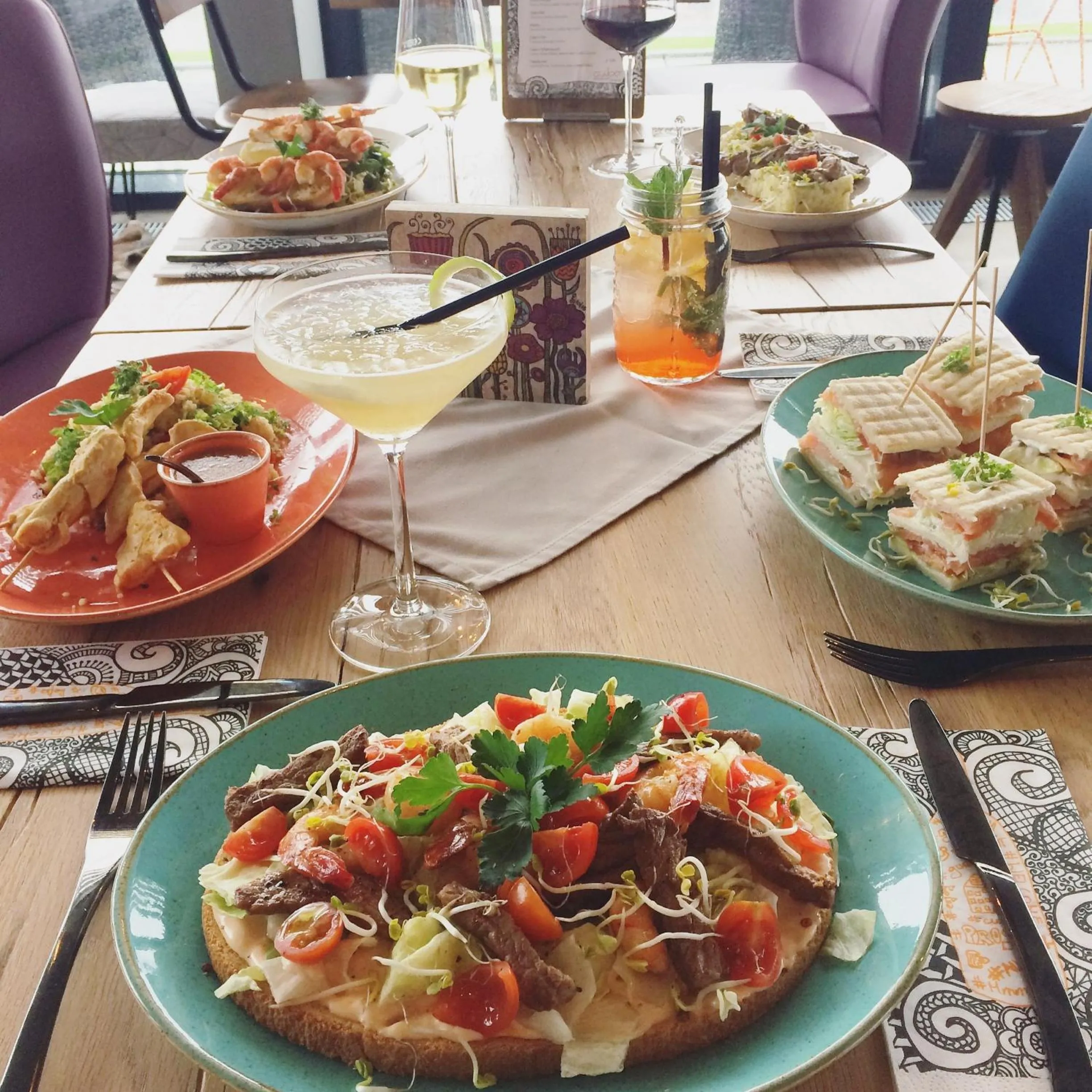 Lunch in Cubo Sport & Art Hotel