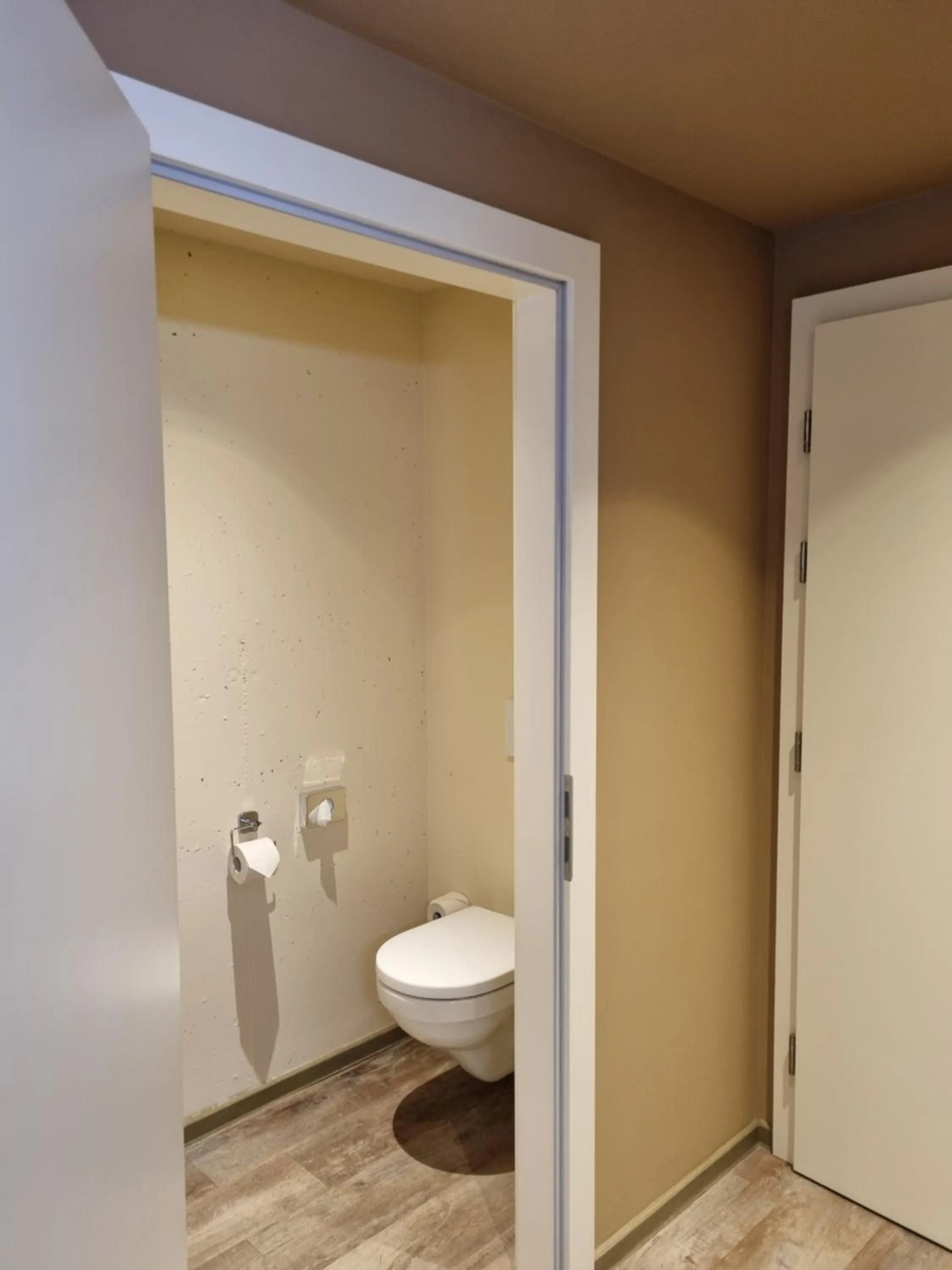 Bathroom in Cubo Sport & Art Hotel