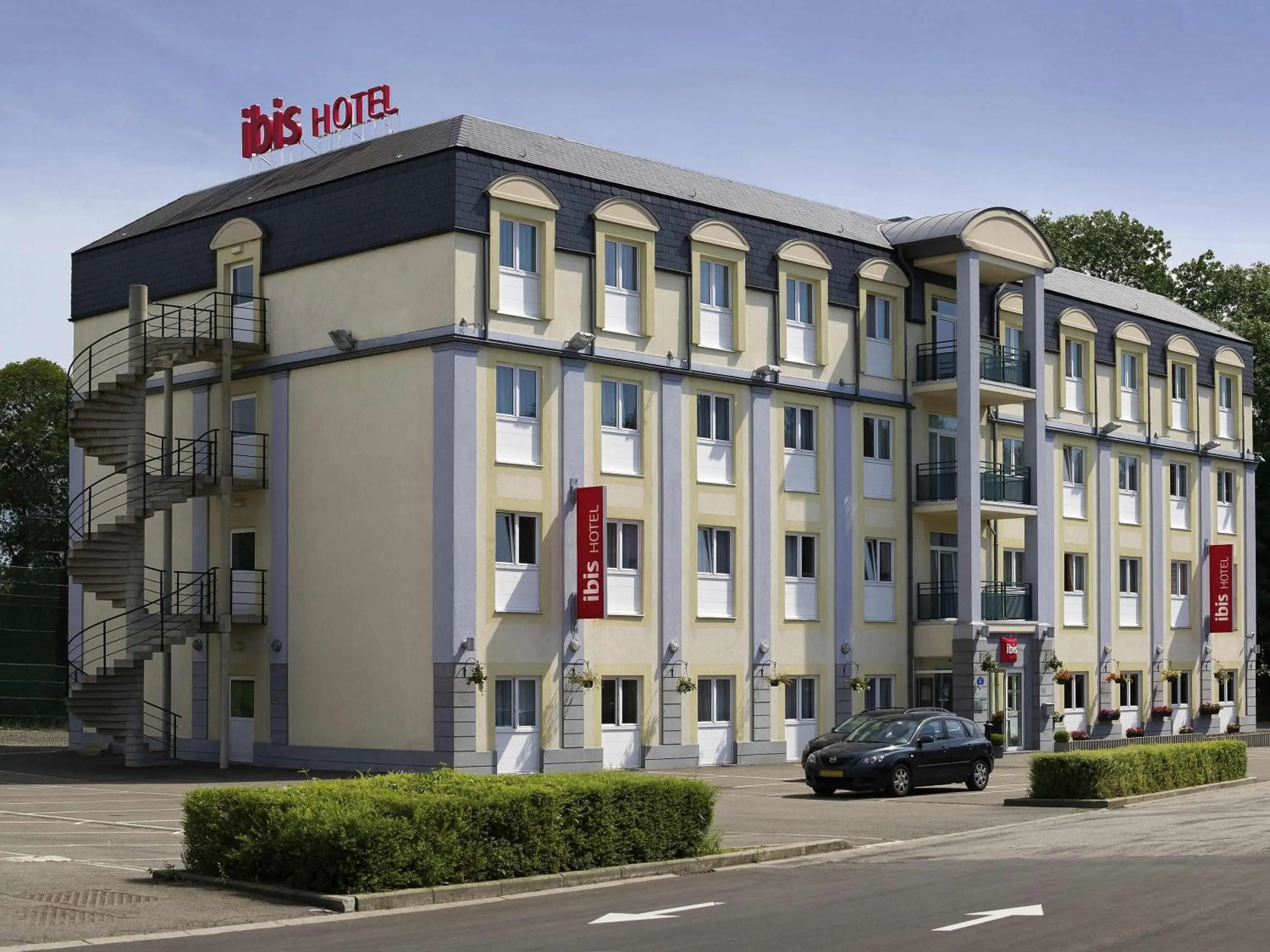 Property building in ibis Liège Seraing