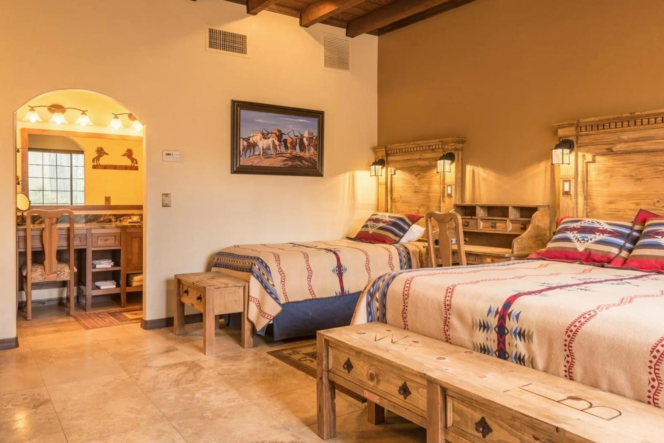 Photo of the whole room, Bed in White Stallion Ranch