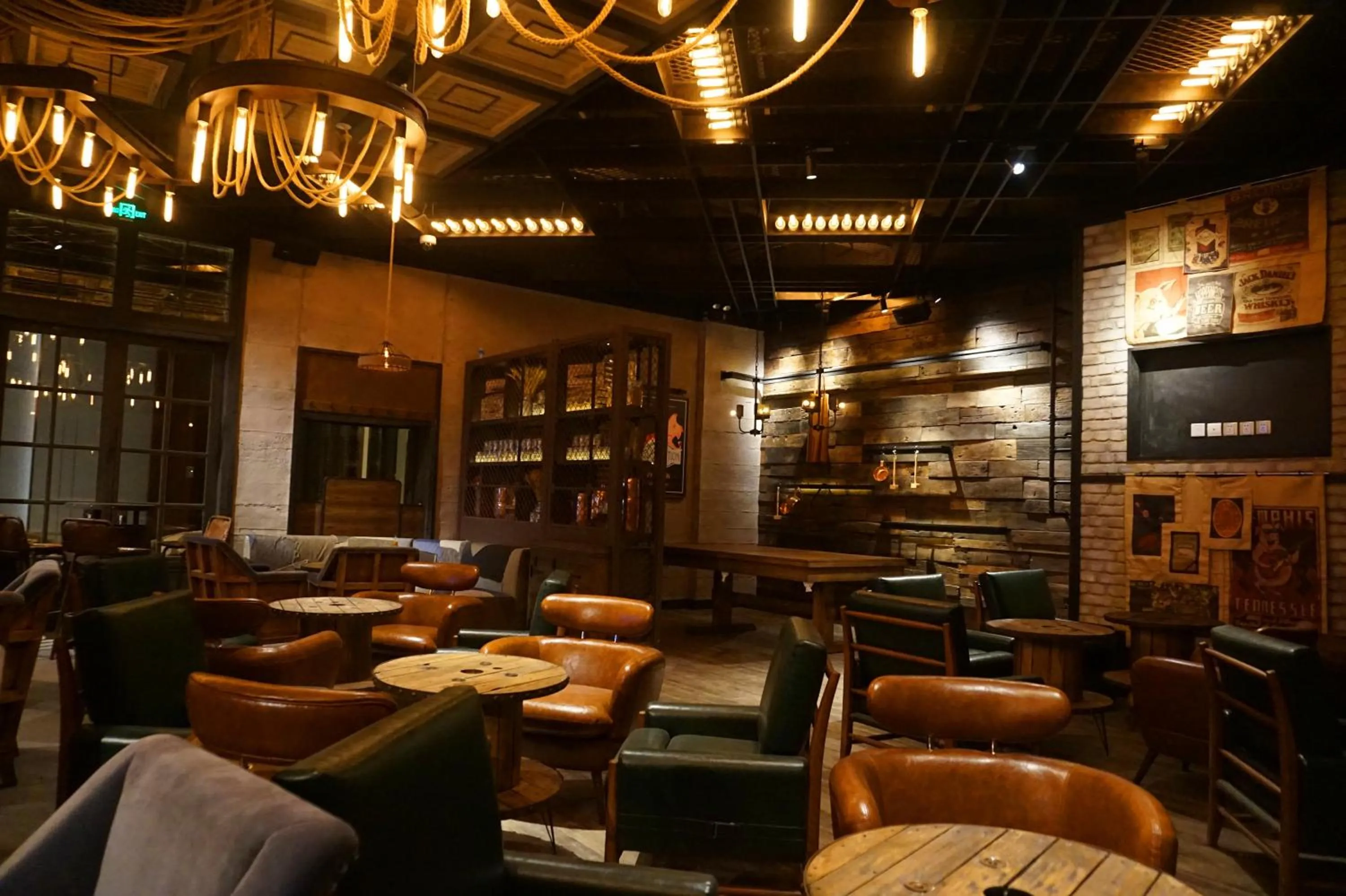 Restaurant/places to eat in Shangri-La Songbei, Harbin