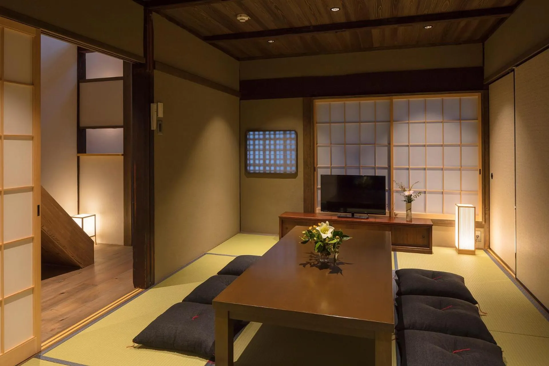 Living room in Sumitsugu Machiya House
