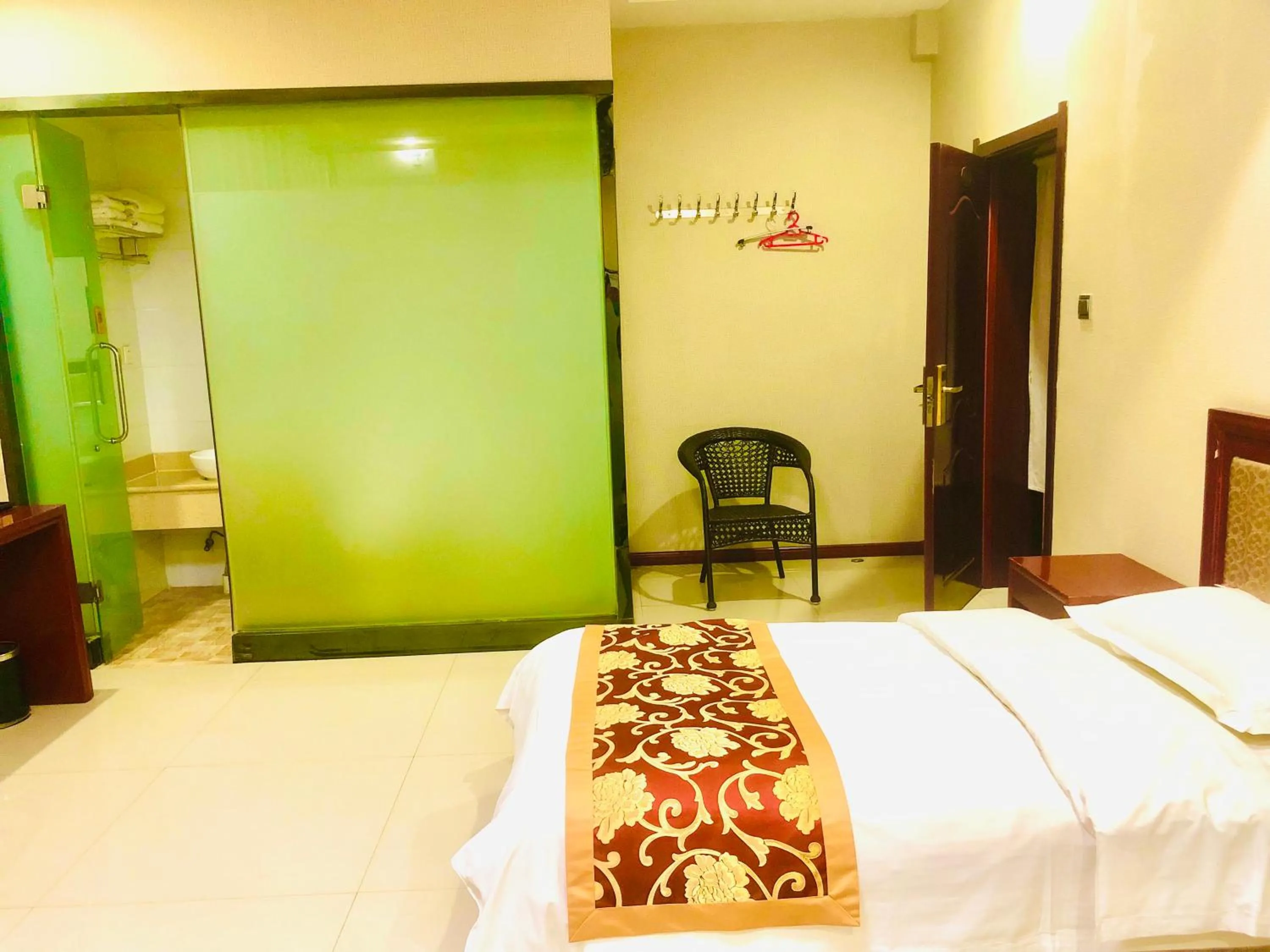 Photo of the whole room, Bed in The Silk Road Travelers Hostel