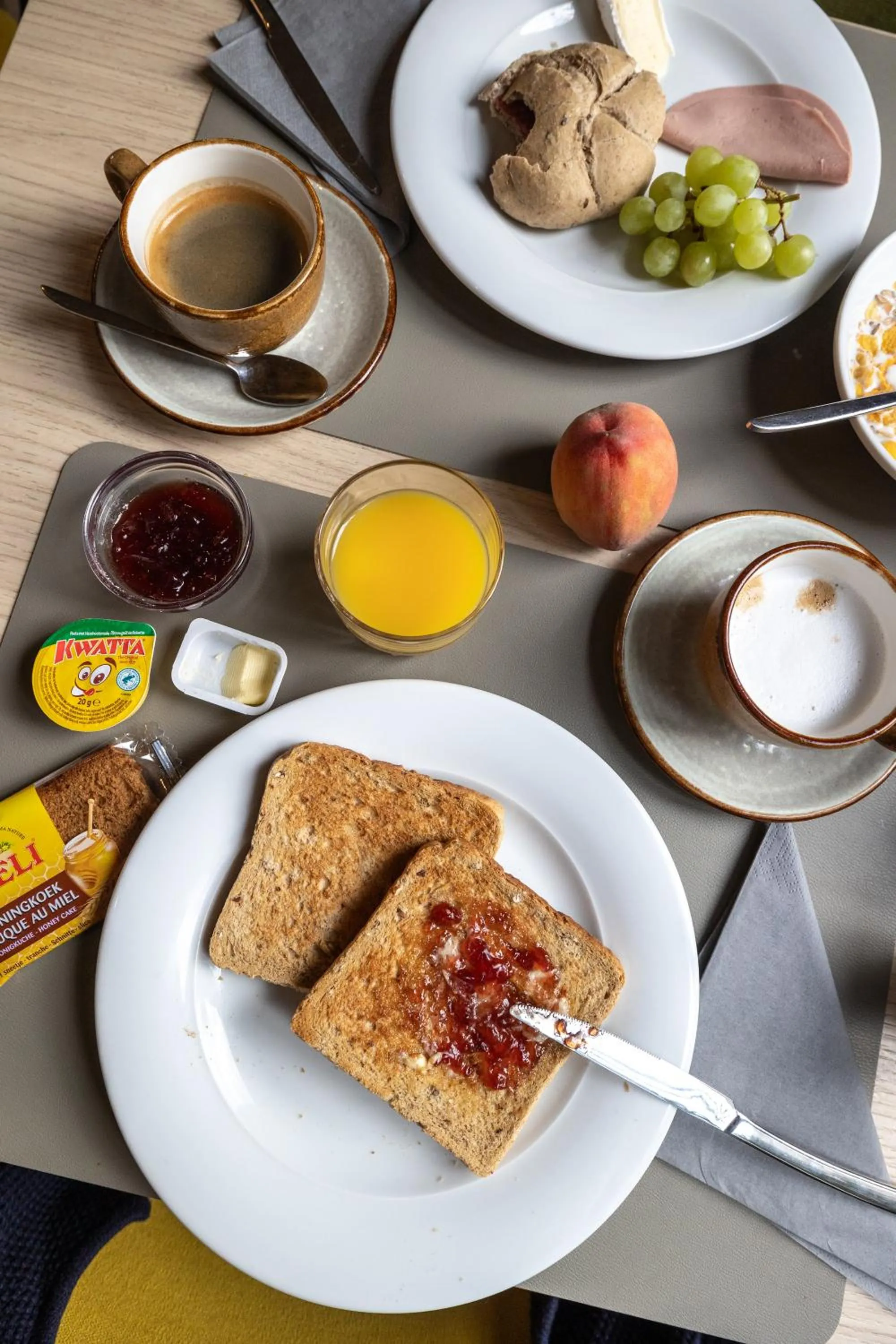 Breakfast in Hotel Olympia in Bruges