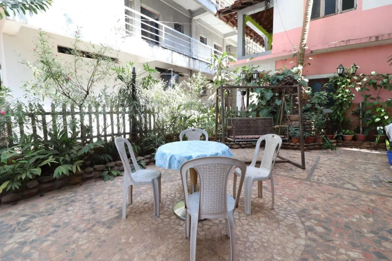 Garden in Mama Mids Home