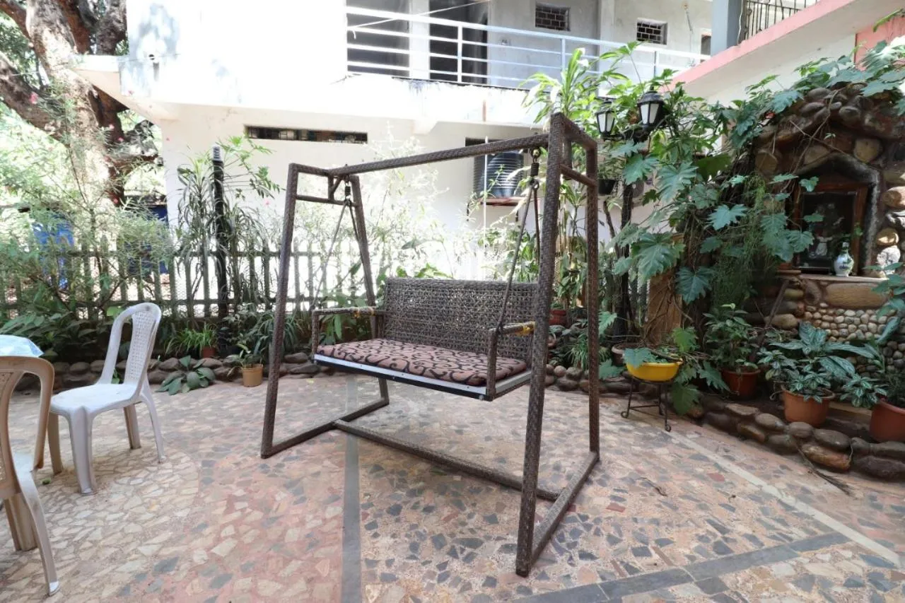 Garden in Mama Mids Home