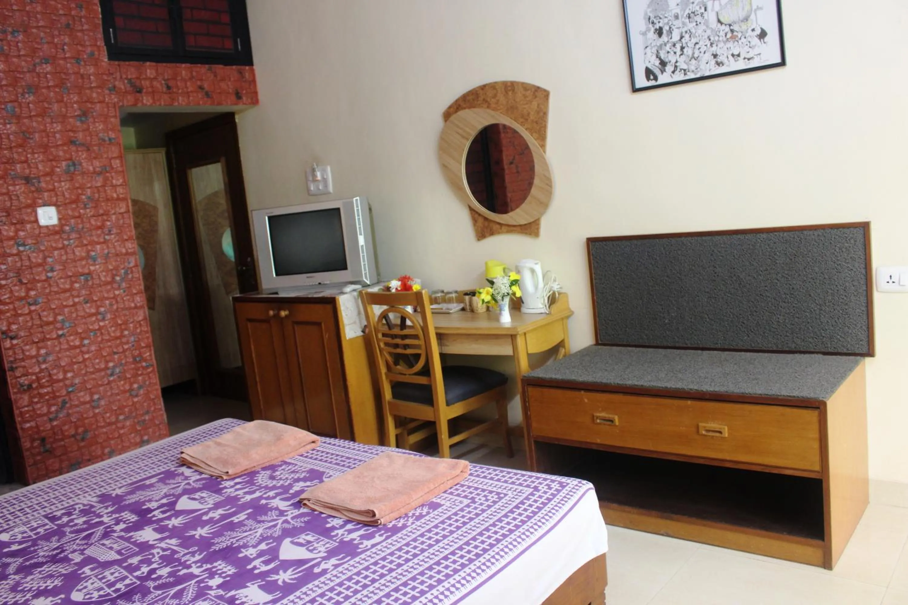 Coffee/tea facilities, Bed in Mama Mids Home